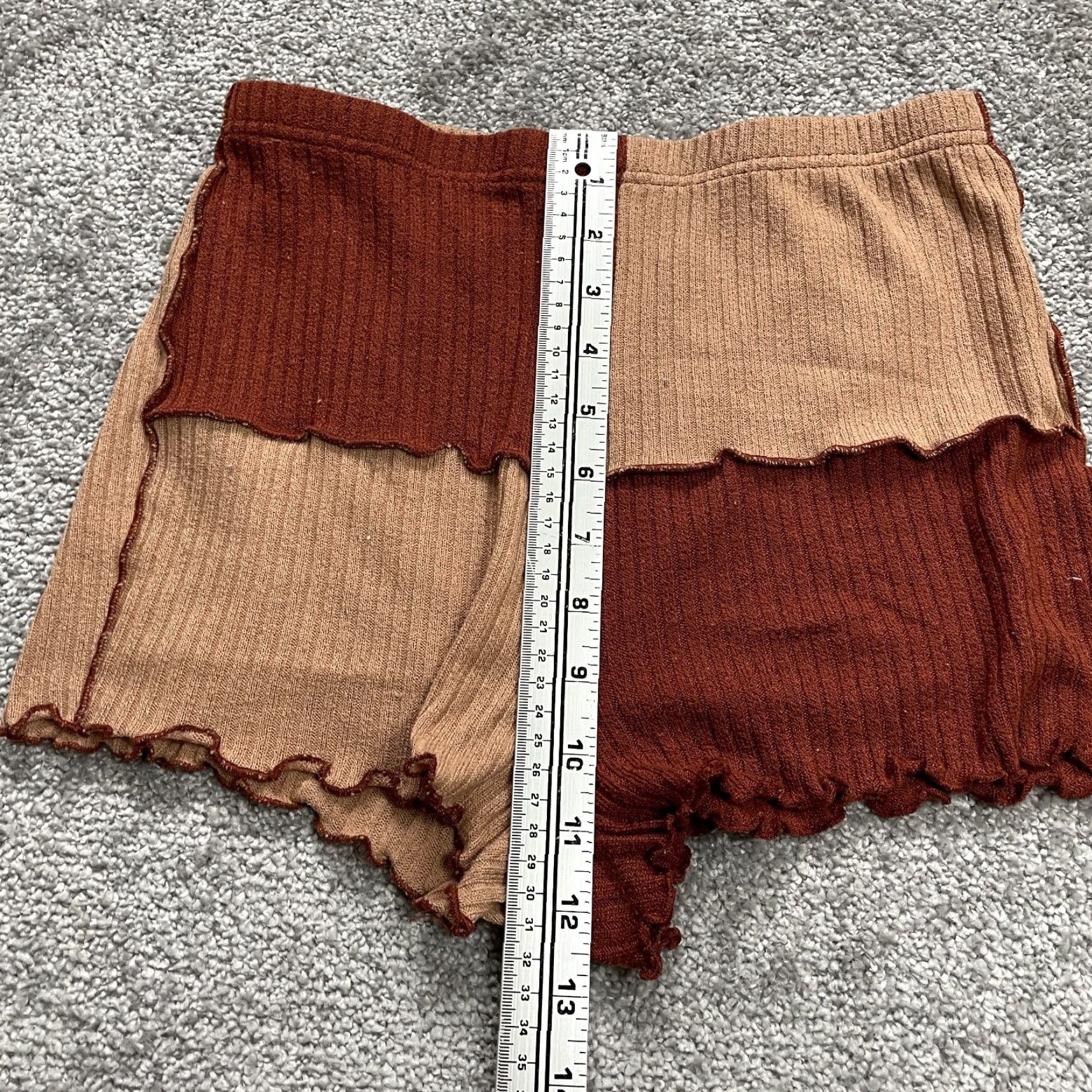 Shein Shein Knit Shorts Womens Medium W26 Brown Elastic Waist High Rise Stretch Casual Size 32" / US 10 / IT 46 - 7 Thumbnail