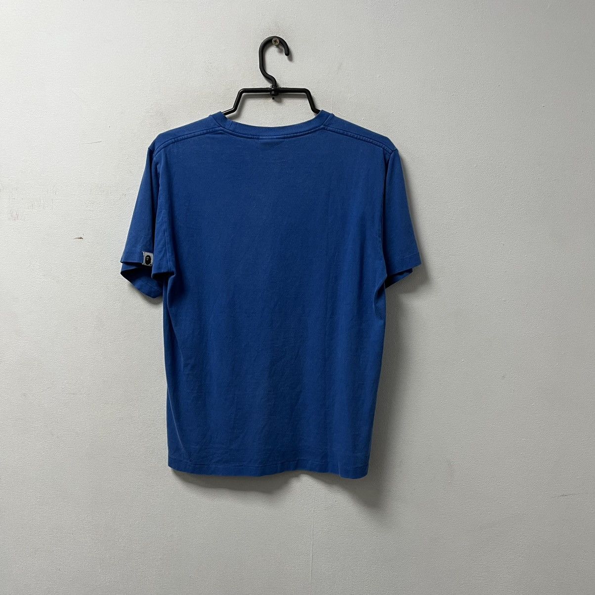 Bape Vintage BAPE Shark T-shirt A Bathing Ape Tee Y2K Size US S / EU 44-46 / 1 - 9 Thumbnail