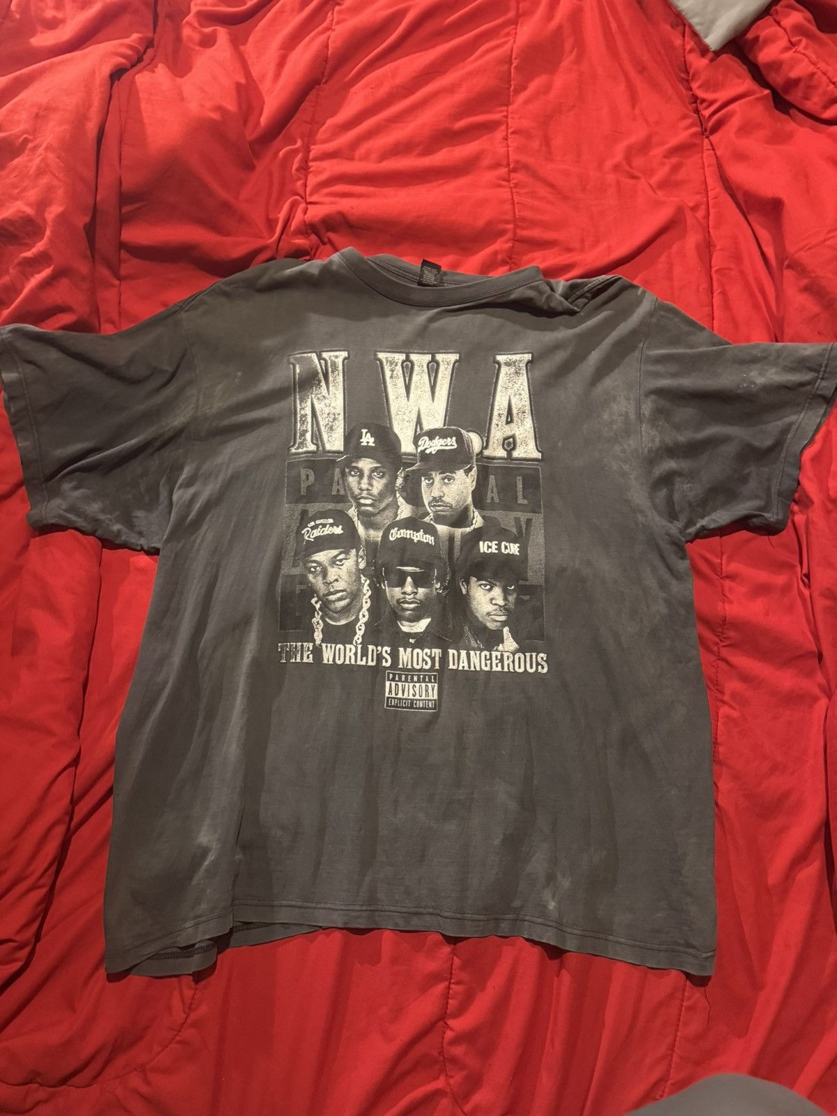 Vintage 1997 “NWA” full group tshirt Size US XXL / EU 58 / 5 - 1 Thumbnail
