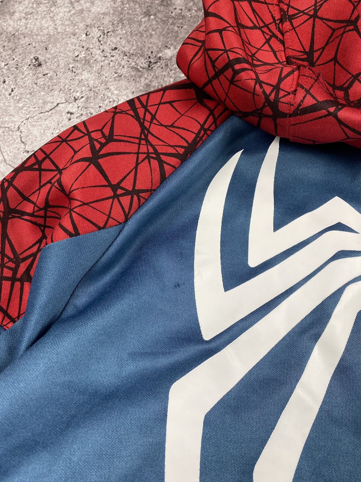 Marvel Comics Spider-Man Full Zip Up Hoodie By Marver comics very rare Size US M / EU 48-50 / 2 - 8 Thumbnail