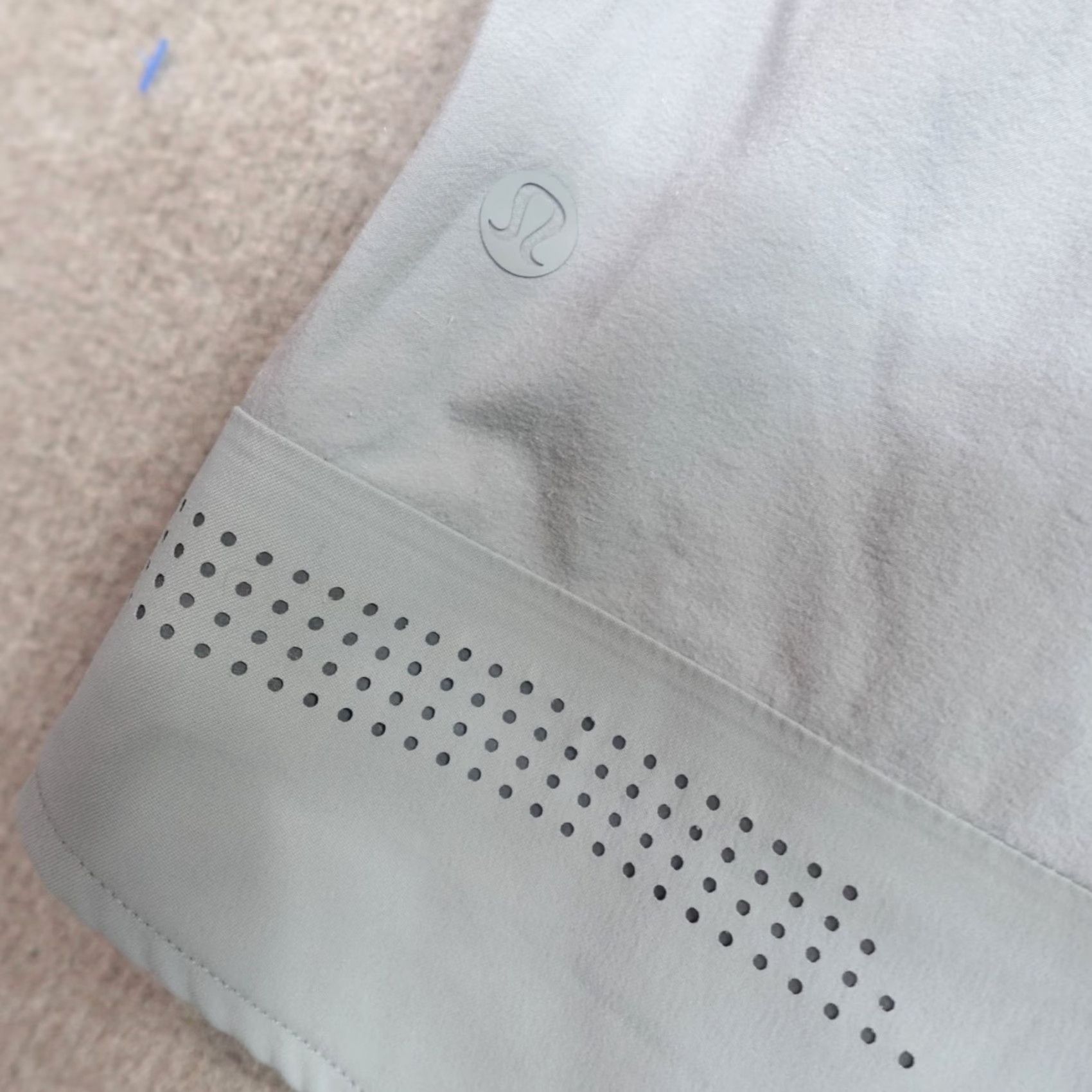 Lululemon Lululemon Shirt XL Gray Solid Performance Off The Chain Button-Up Long Sleeve Mens Womens Athleisure Cotton Nylon Spandex Stretch Pattern Solid Size US XL / EU 56 / 4 - 7 Thumbnail