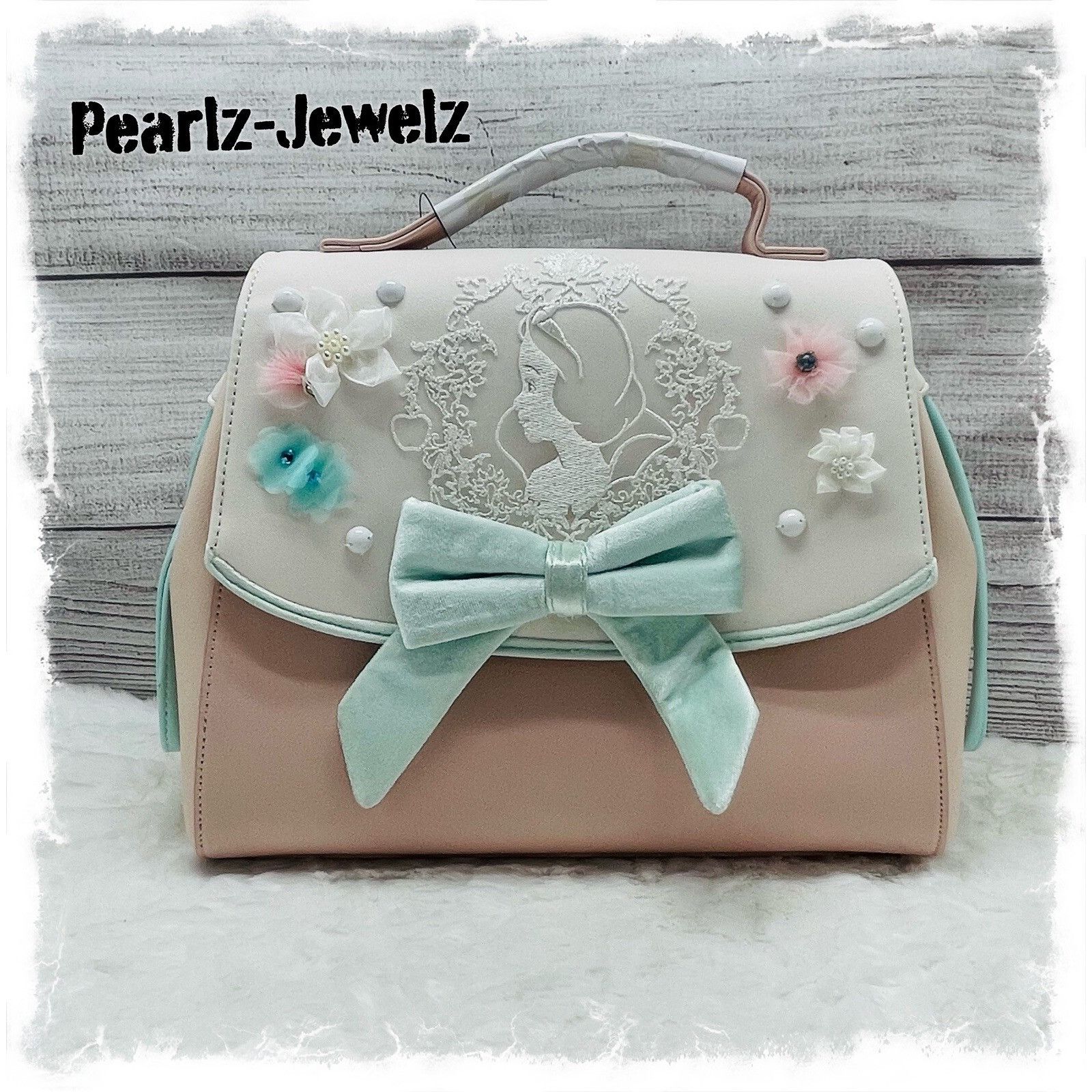Disney Loungefly Snow White Seven Dwarfs Lace Crossbody Bag Purse H Size ONE SIZE - 1 Thumbnail