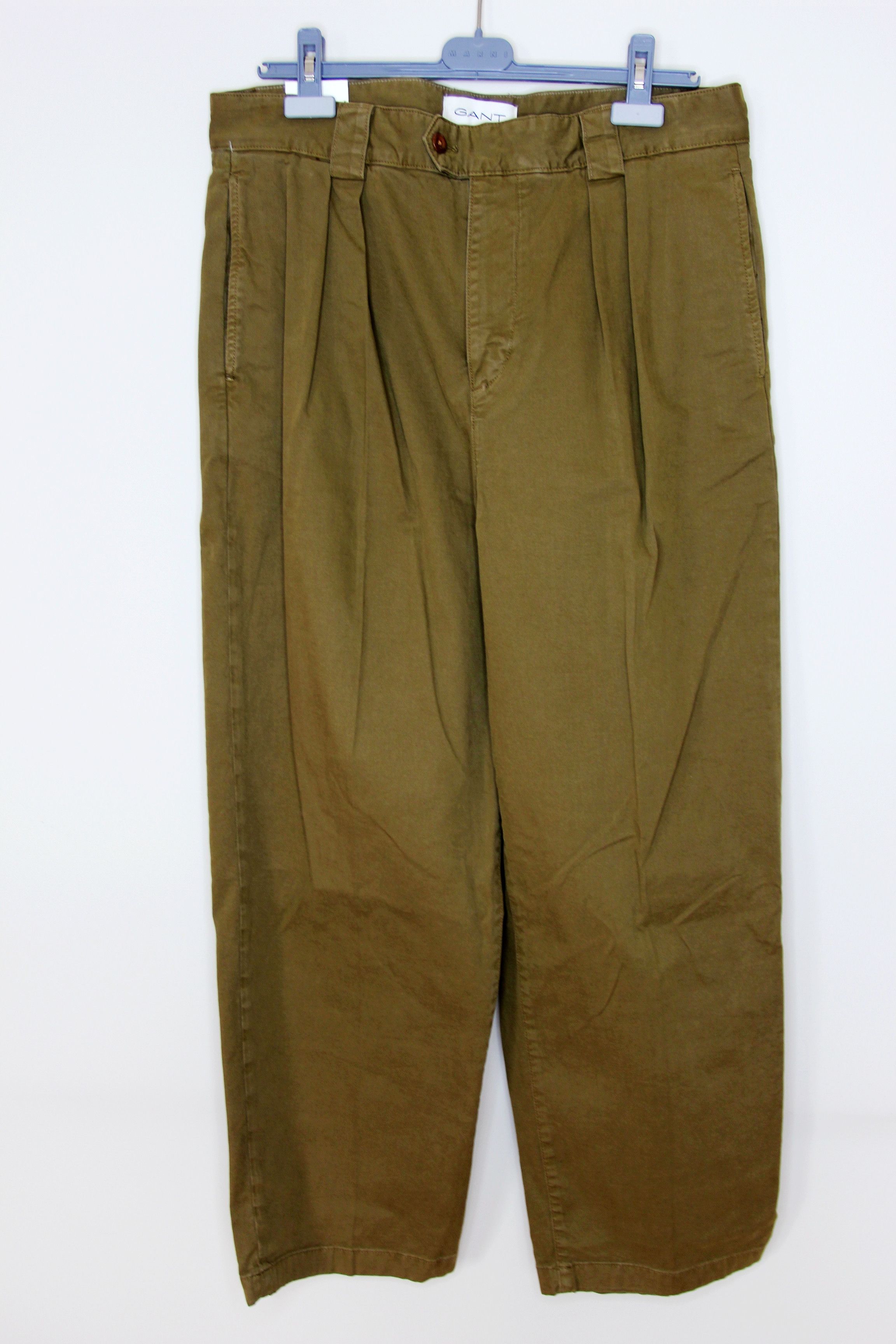 Gant BNWT AW23 GANT PLEATED TWILL CHINO PANTS 36 Size US 34 / EU 50 - 2 Thumbnail