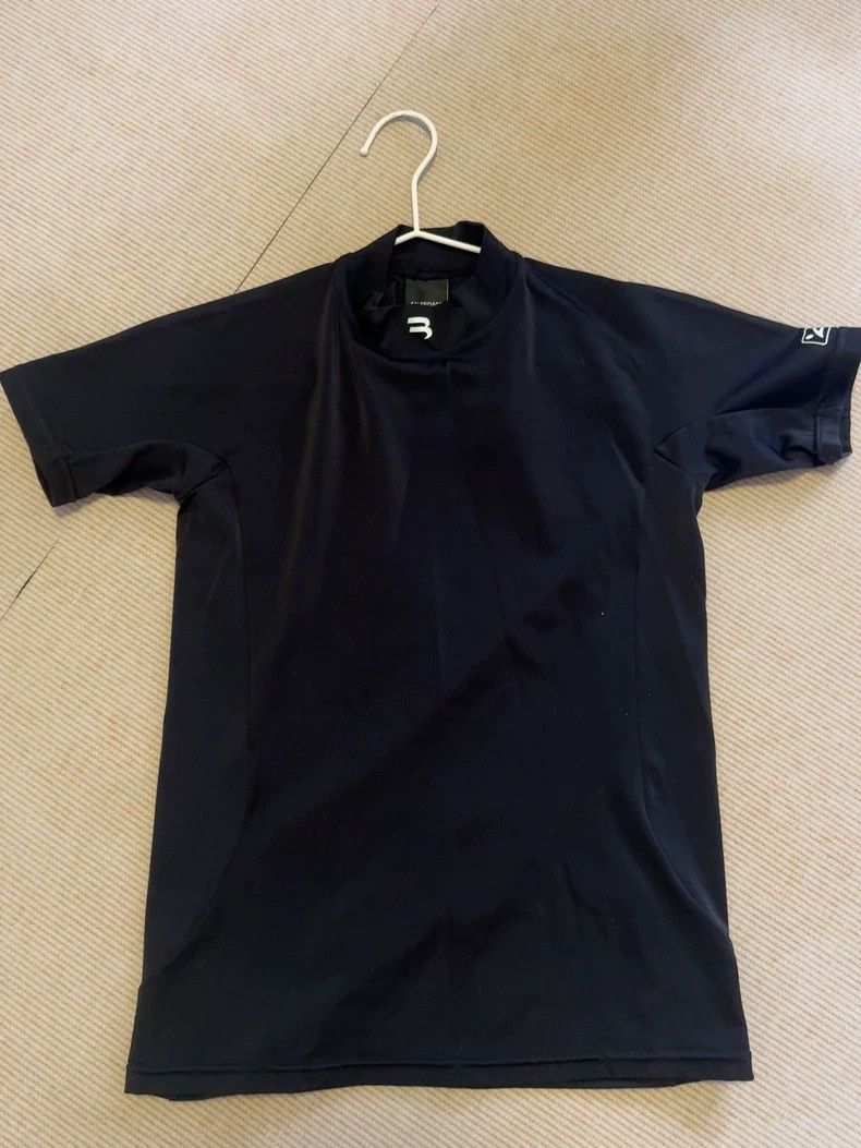 Balenciaga Balenciaga Tight short sleeves Size US XL / EU 56 / 4 - 1 Thumbnail
