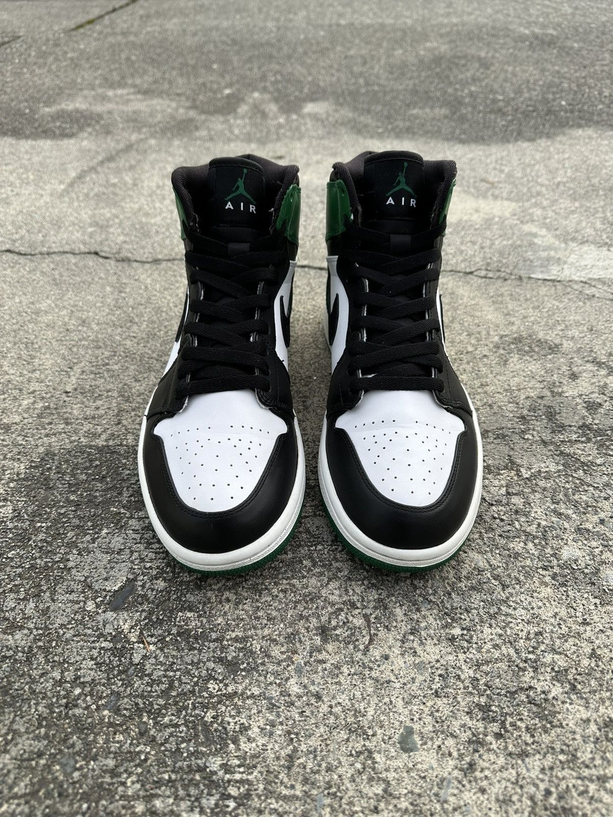 Jordan Brand Air Jordan Retro 1 DMP Defining Moments Celtics 60 Pt 2009 Size US 9 / EU 42 - 4 Thumbnail