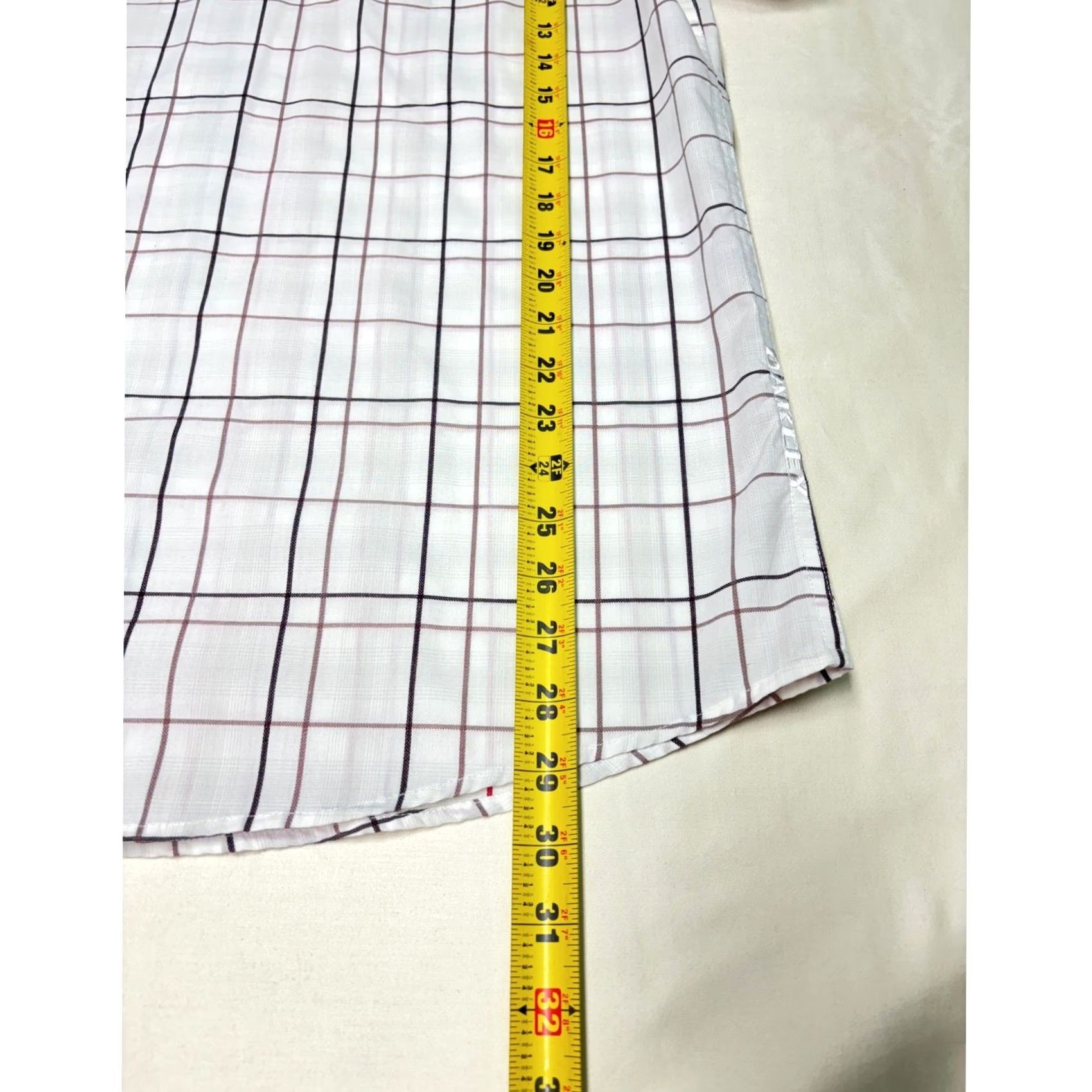 Oakley Oakley Shirt Men Short Sleeve Button Up Plaid White Regular Fit Casual Shirt Size US L / EU 52-54 / 3 - 7 Thumbnail