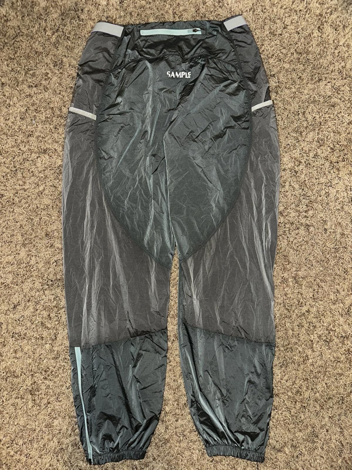 Nike Nike Trail Repel Women's Trail-Running Trousers Sample Size 28" / US 6 / IT 42 - 8 Thumbnail