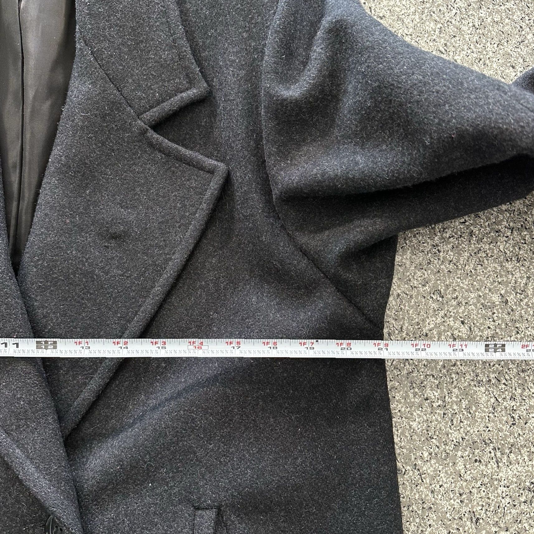 Doublet Stephanie Mathews Coat Womens 10 M Vintage Overcoat Wool Gray Tweed Long Sleeve Button Zip Hallmark Vintage Trench Size L / US 10 / IT 46 - 4 Thumbnail