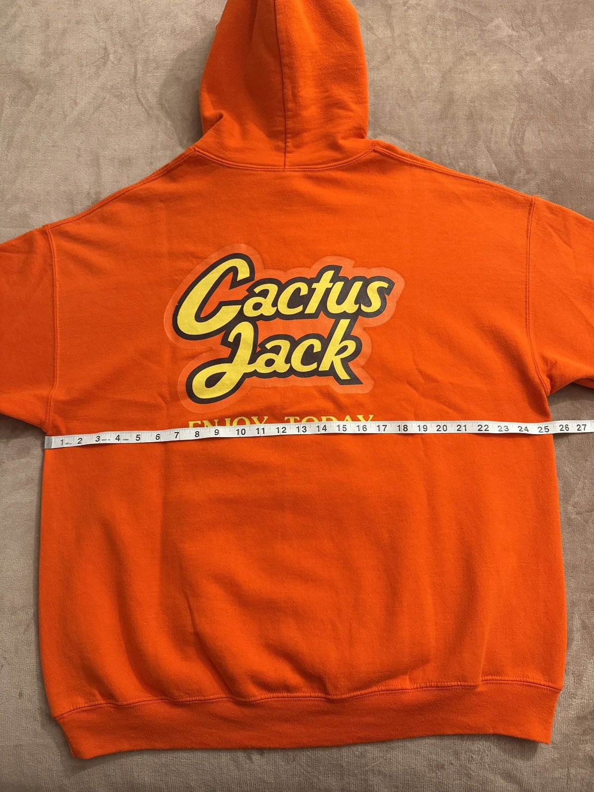 Travis Scott XL Travis Scott Reese's Puffs Orange Hoodie Cactus Jack Size US XL / EU 56 / 4 - 14 Thumbnail