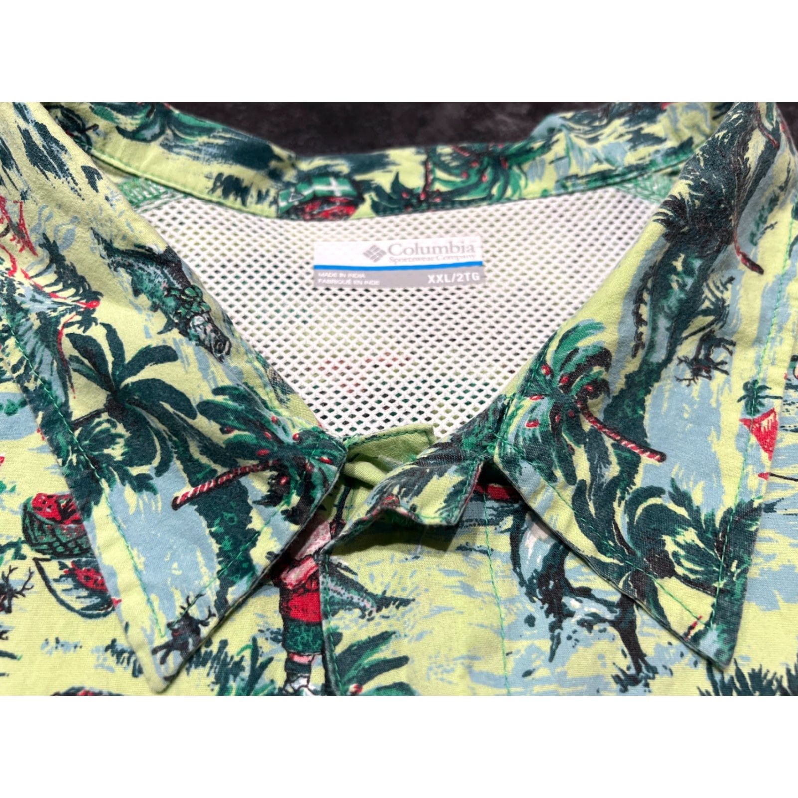 Vintage Columbia Shirt Mens 2XL Short Sleeve Marlin PFG Camp Santa Palms Button-Up Christmas Holiday Pattern Size US XXL / EU 58 / 5 - 5 Thumbnail