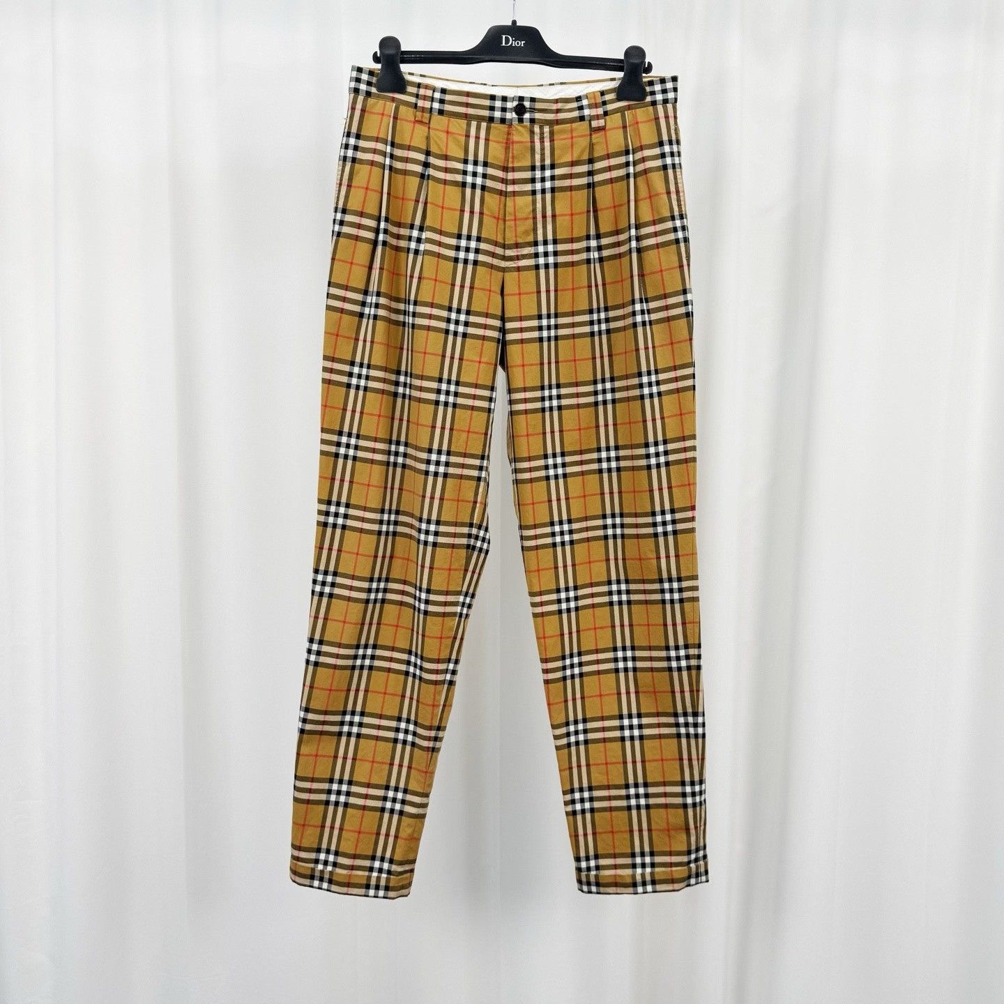 Burberry Burberry Classic Check Casual Trousers Size US 34 / EU 50 - 1 Thumbnail