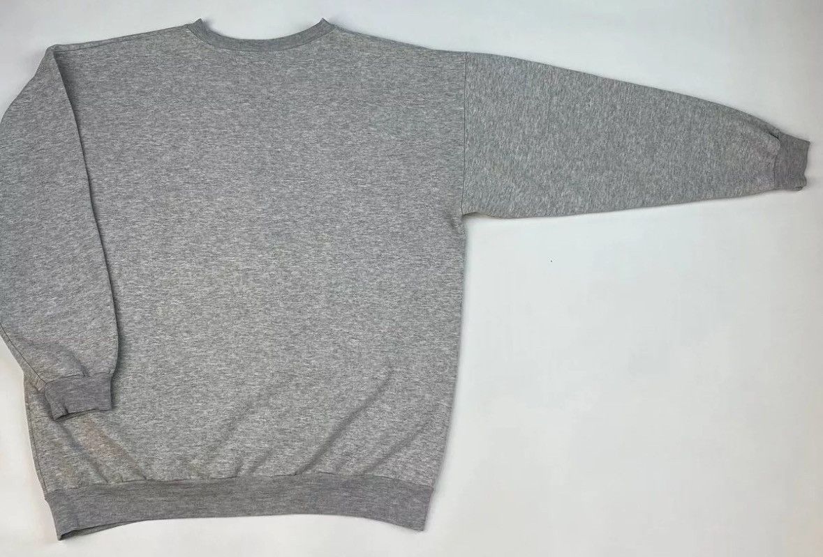 NBA × Warner Bros Vintage Sweatshirt Chicago Bulls Looney Tunes Gray Taz Size US L / EU 52-54 / 3 - 11 Thumbnail