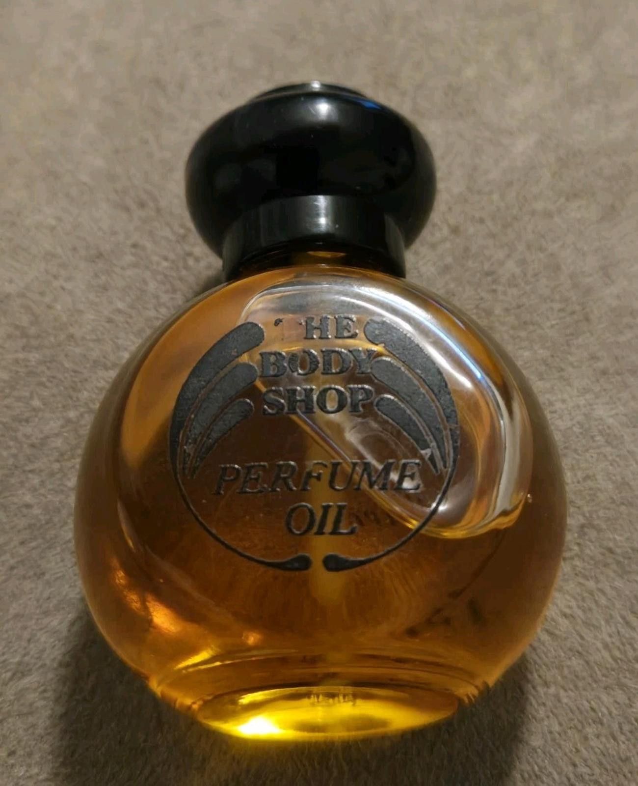 Other Vintage The Body Shop Tea Rose Perfume Oil Discontinued Rare Size ONE SIZE - 7 Thumbnail