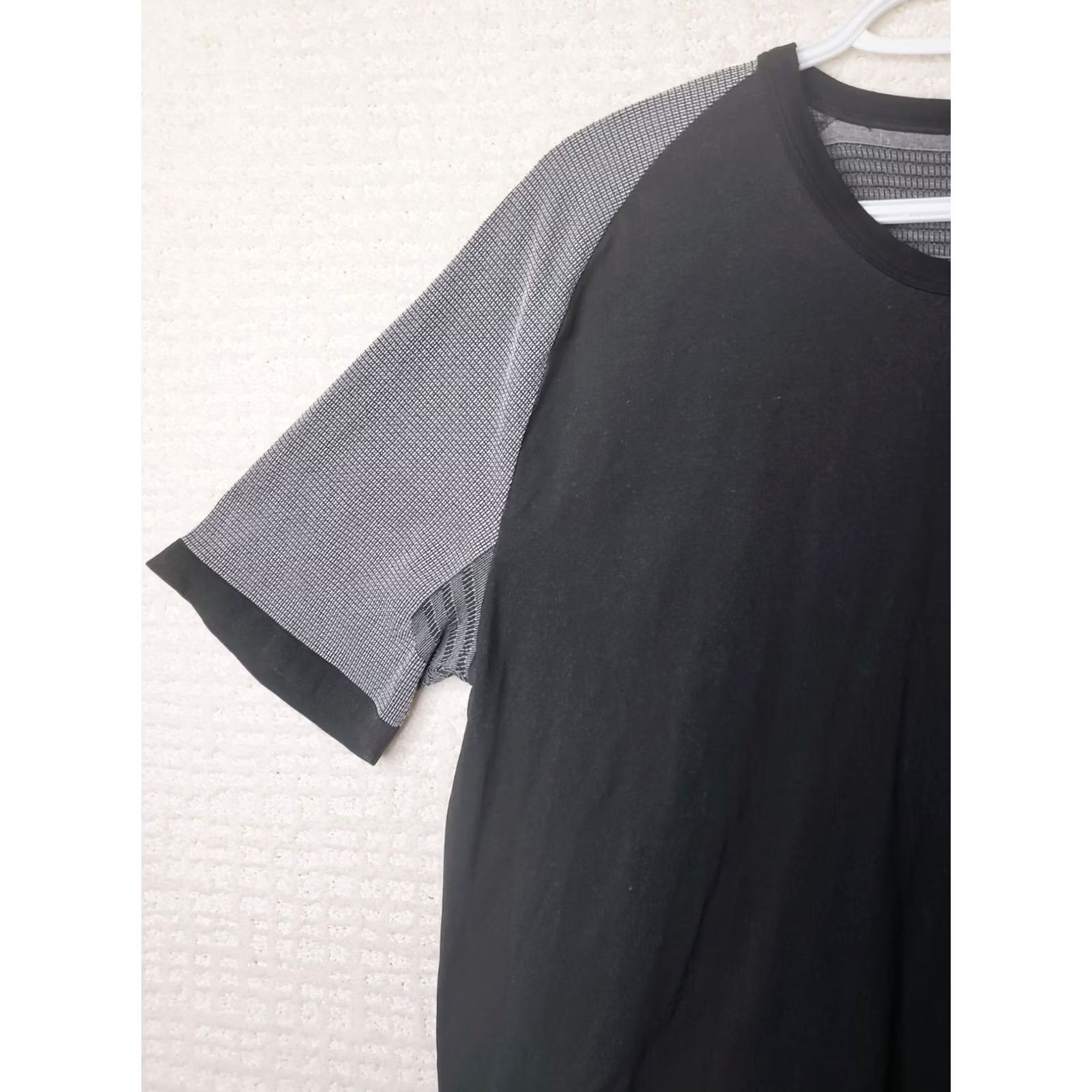 Vintage Xoskin Black Gray Athletic Compression Shirt Men's XXL Short Sleeve Pullover Size US XXL / EU 58 / 5 - 5 Thumbnail