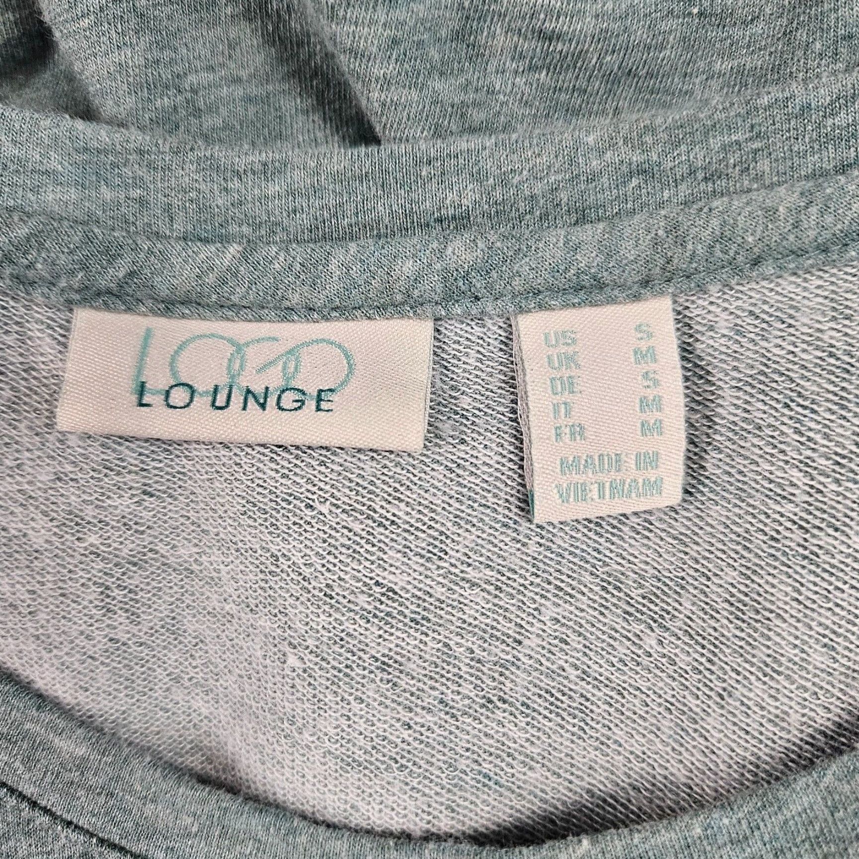 Vintage LOGO by Lori Goldstein Womens Top Blouse 3/4 Sleeve Size S Green Beige Lace Hem Pullover Front Logo Shirt Mens Womens Girls? Size S / US 4 / IT 40 - 6 Thumbnail