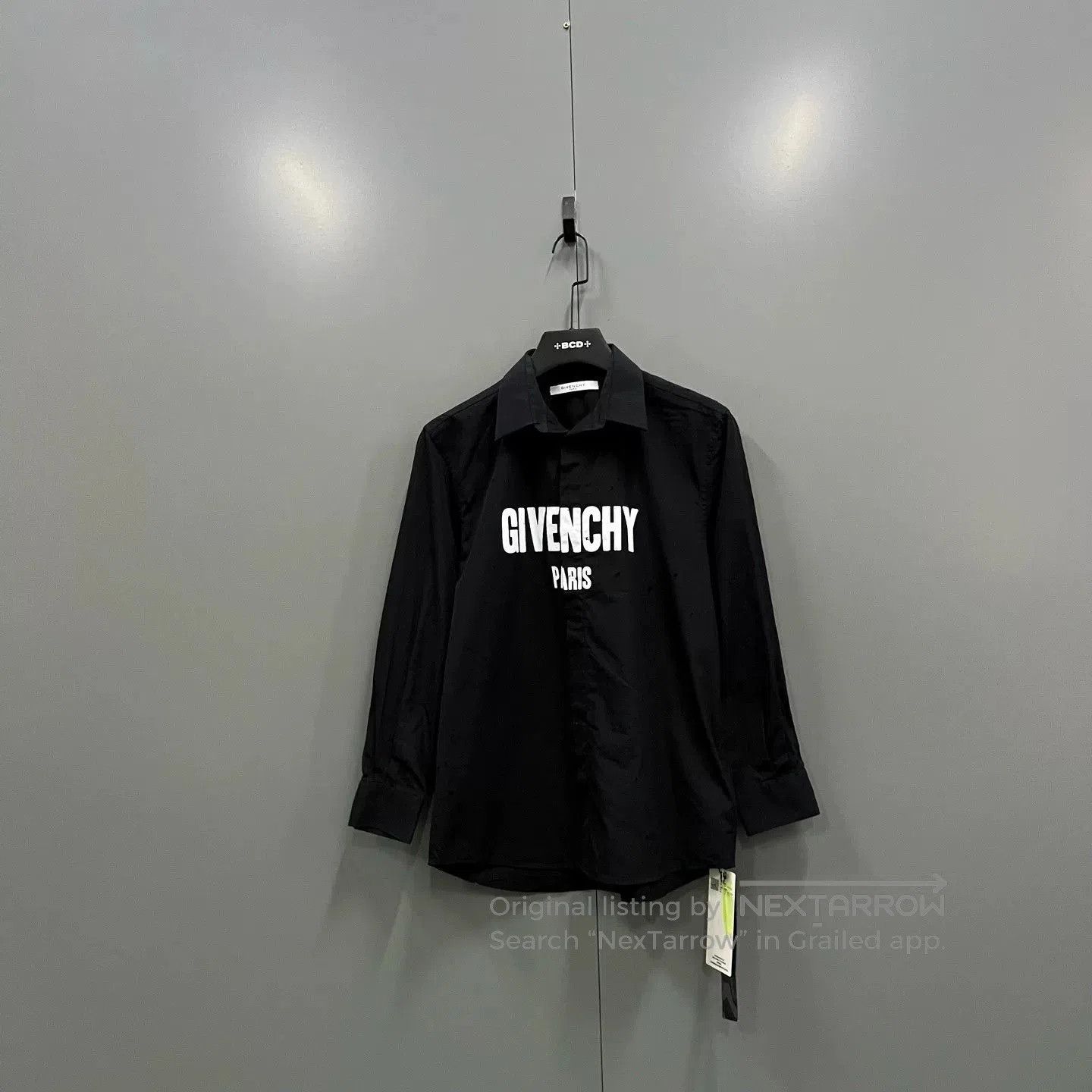 Givenchy Givenchy Black Logo Print Shirt. Size US M / EU 48-50 / 2 - 1 Thumbnail
