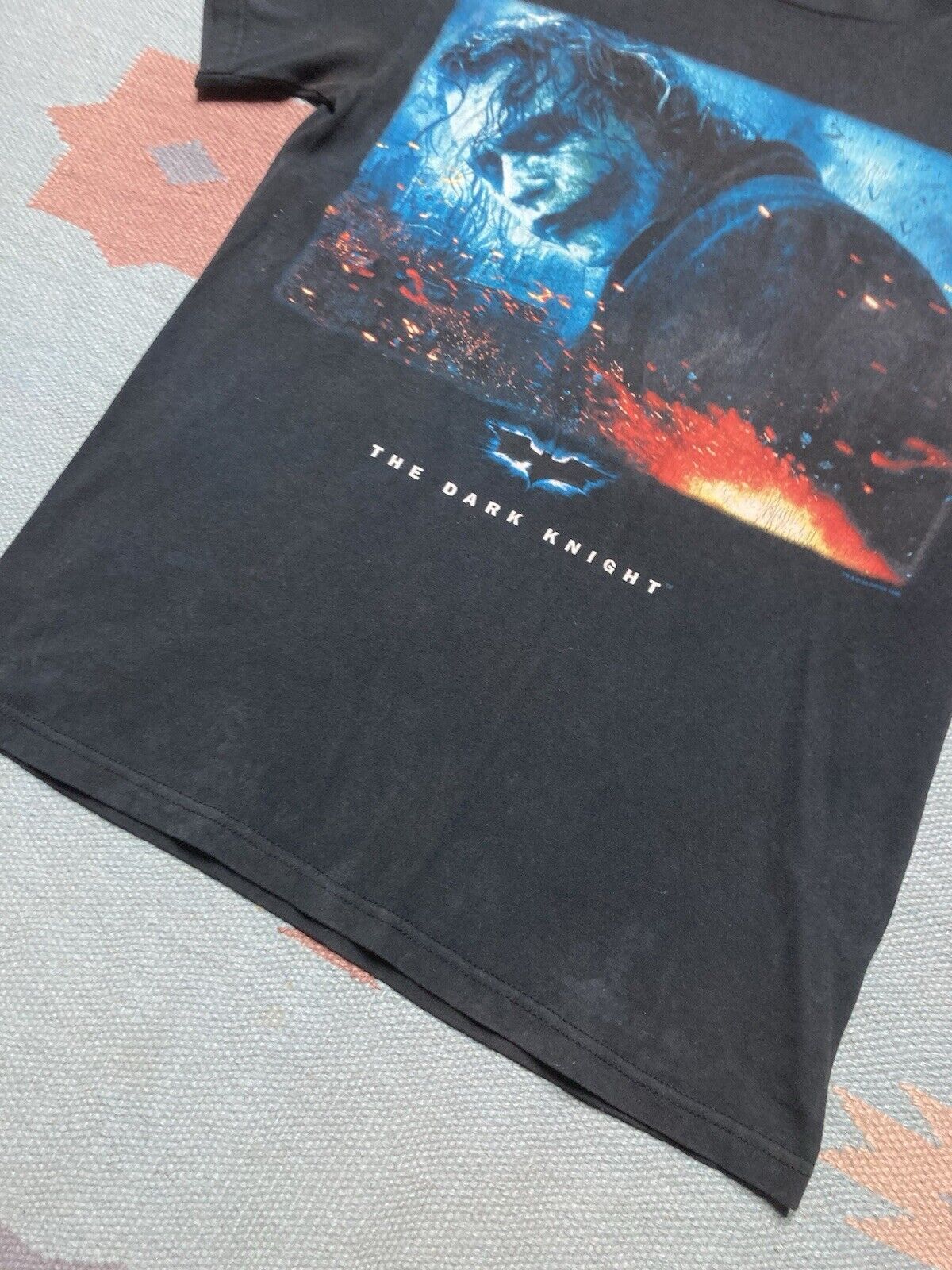 Batman t shirt the dark knight 2008 joker heath ledger small