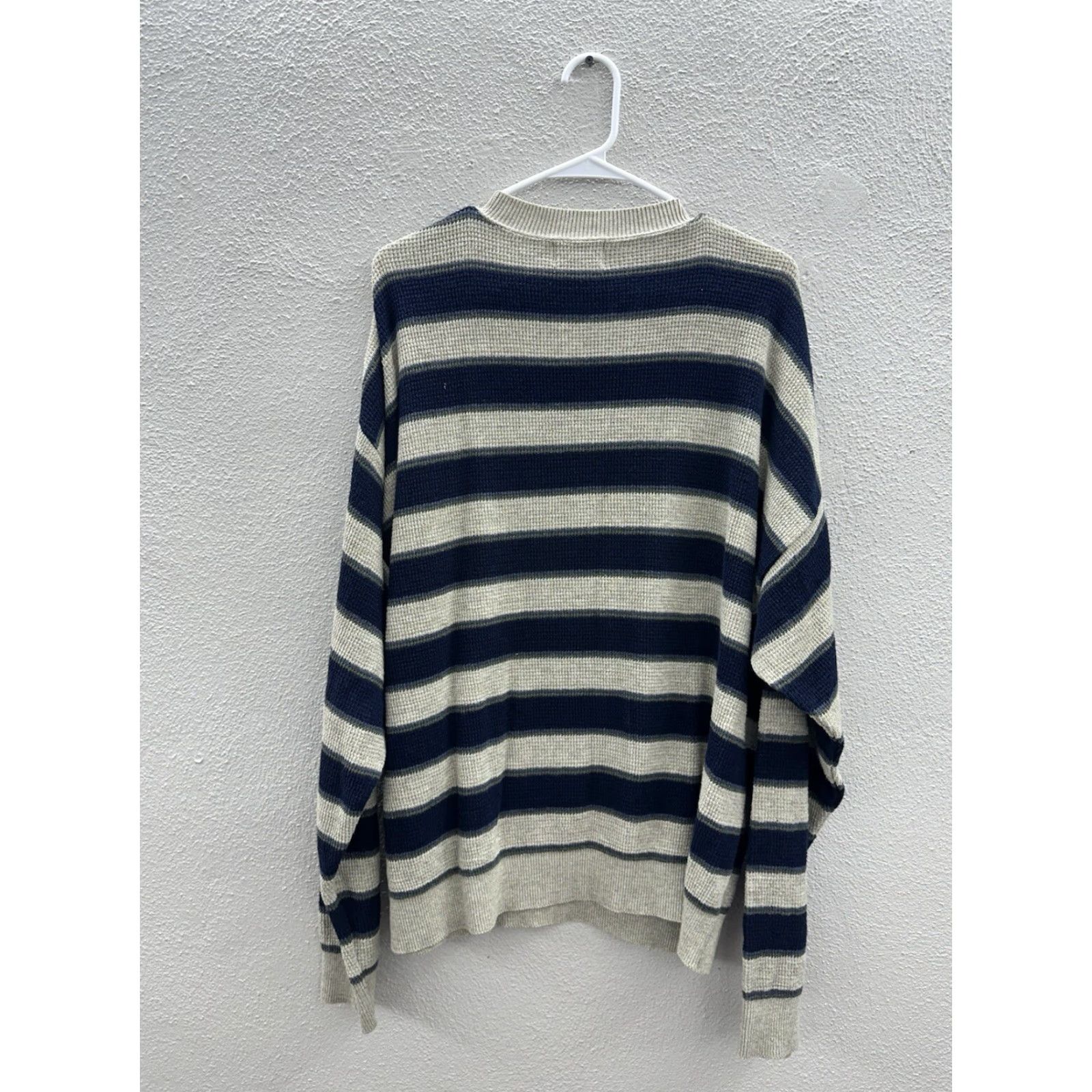 Vintage Susquehanna Trail Outfitters Mens Sweater Striped Knit Long Sleeve Large Beige Crew Neck Pullover Casual Business Travel 90s Classic Outdoor Mens Size US L / EU 52-54 / 3 - 7 Thumbnail