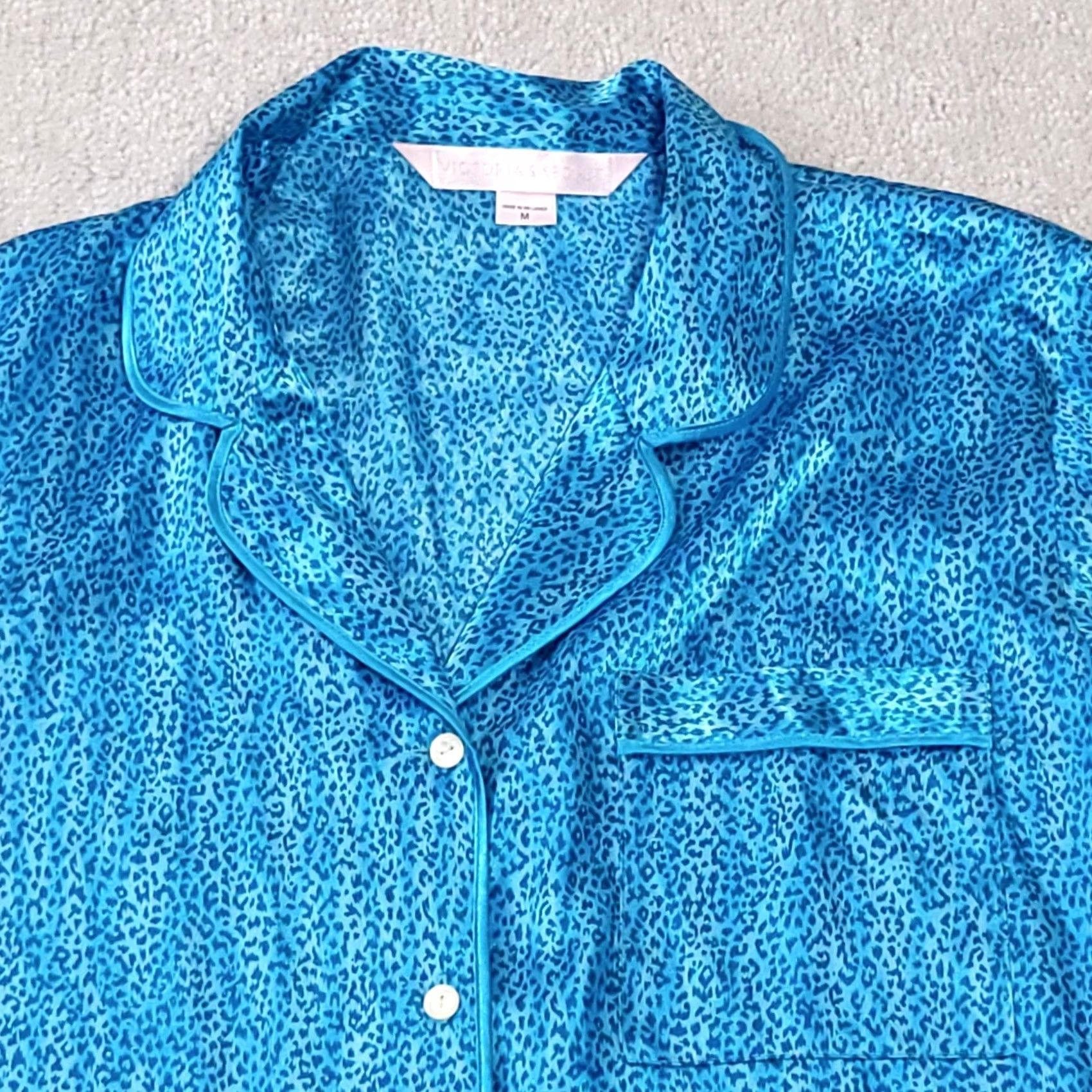 Victoria's Secret VINTAGE: Victoria’s Secret Animal Print Silky Night Sleep Shirt Pajama Womens Medium Blue Size M / US 6-8 / IT 42-44 - 3 Thumbnail