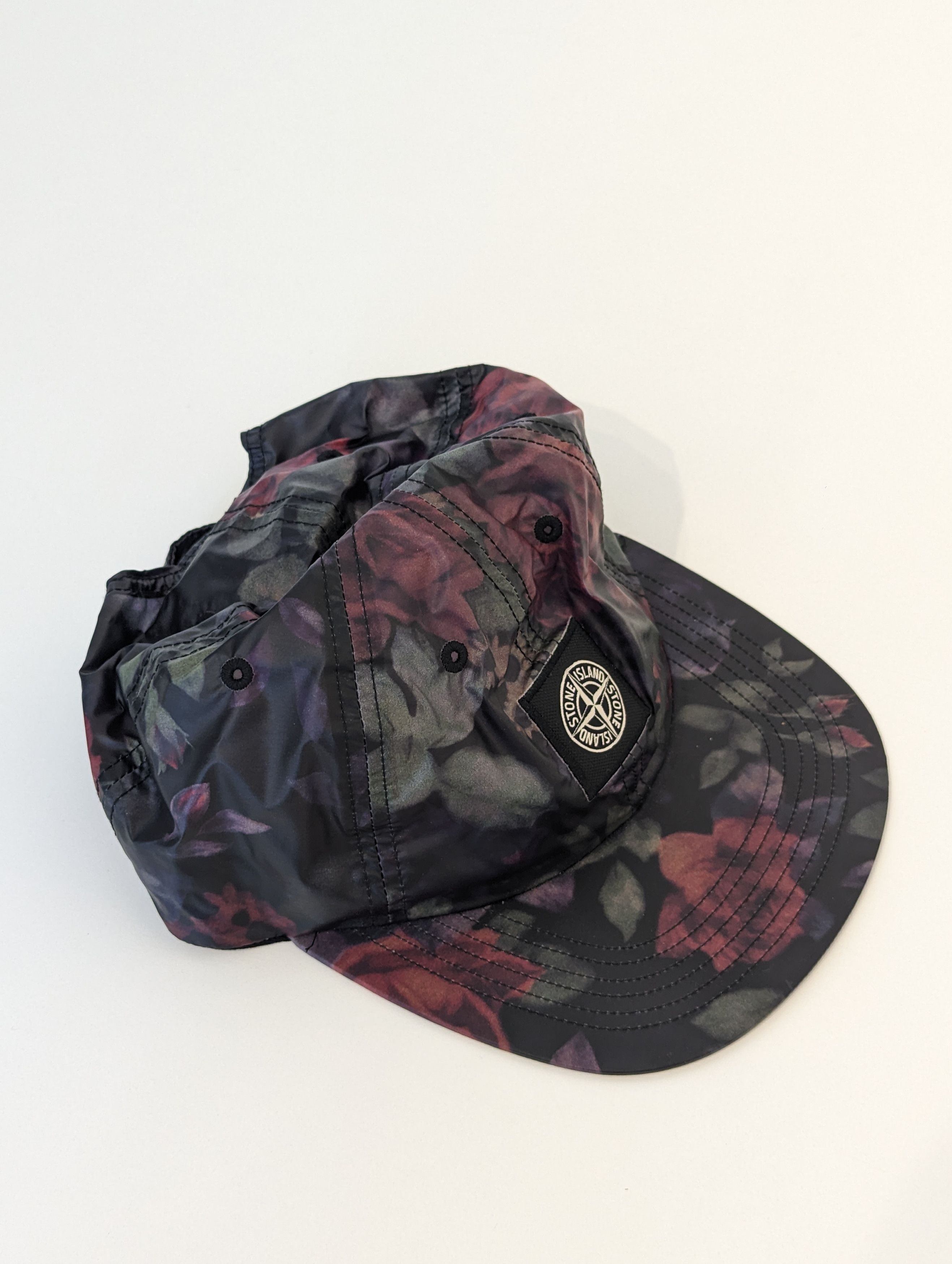 Stone Island × Supreme Supreme x Stone Island 6-Panel Hat - Floral Black Size ONE SIZE - 4 Thumbnail