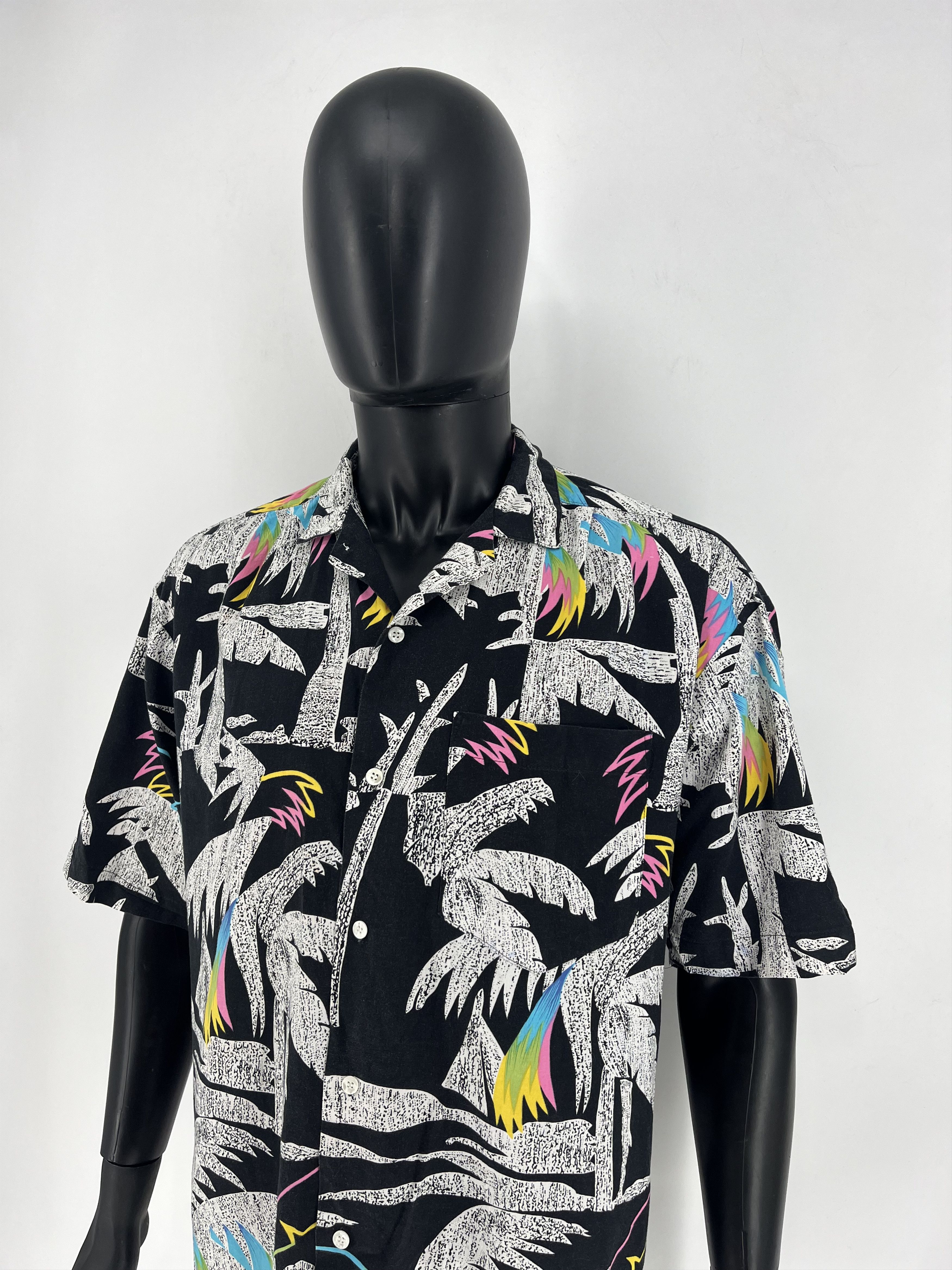 Vintage Vintage Y2K Art Streetwear Hawaiian Travis Scott style Size US L / EU 52-54 / 3 - 4 Thumbnail