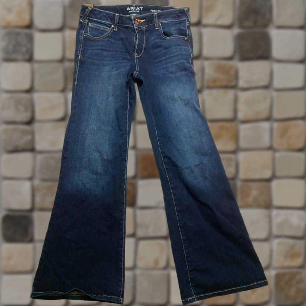 Ariat Ariat Jeans Womens 29S Blue Perfect Rise Flare Stretch Denim Ranch Farm Cowgirl Jeans Casual Regular 5-Pocket Cowboy Southwestern Horse Womens Size 29" - 1 Thumbnail