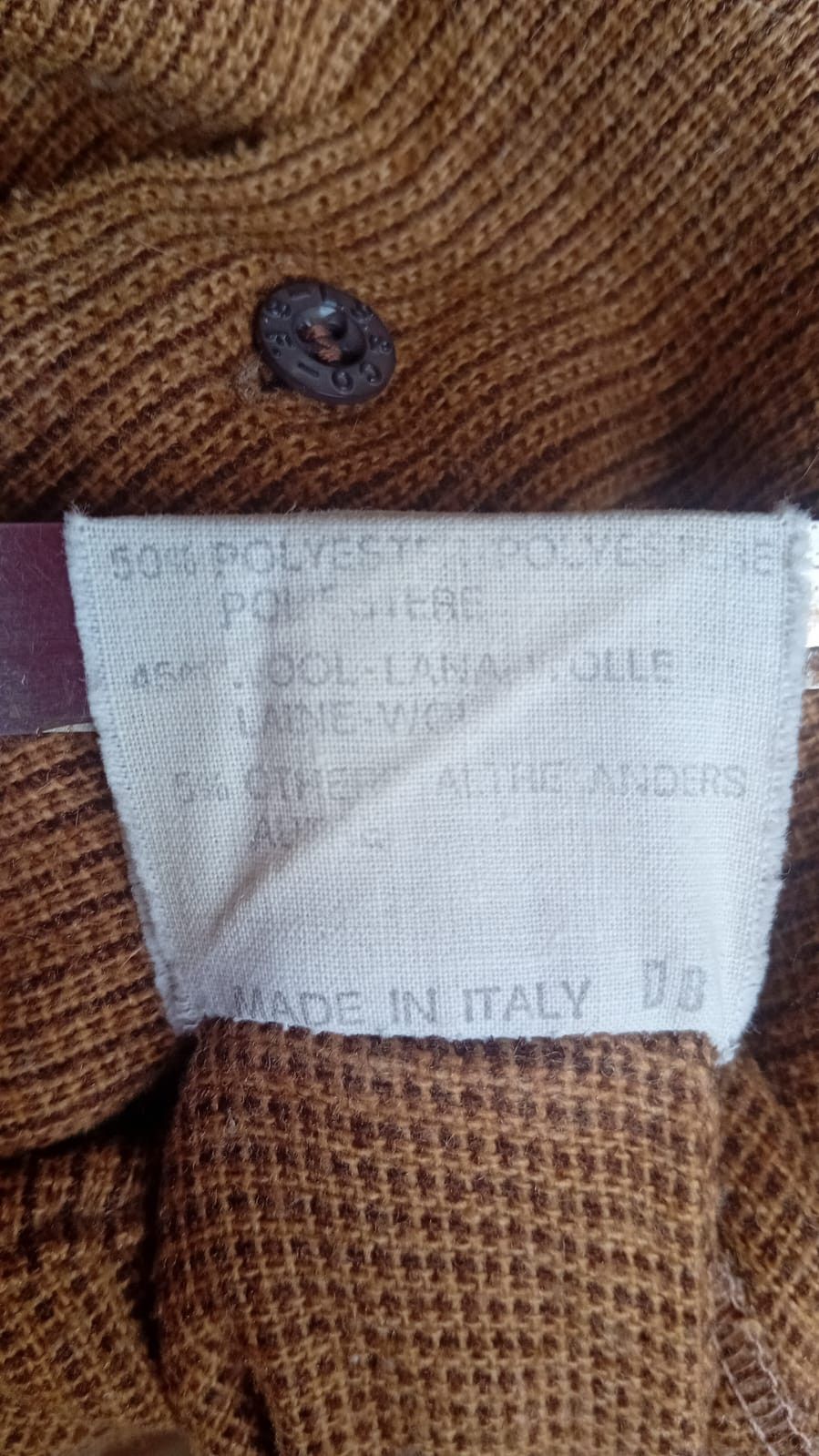 Levi's Vintage Clothing Levi's sportswear Button Up Shirt Vintage 70s Made in Italy Size US M / EU 48-50 / 2 - 5 Thumbnail