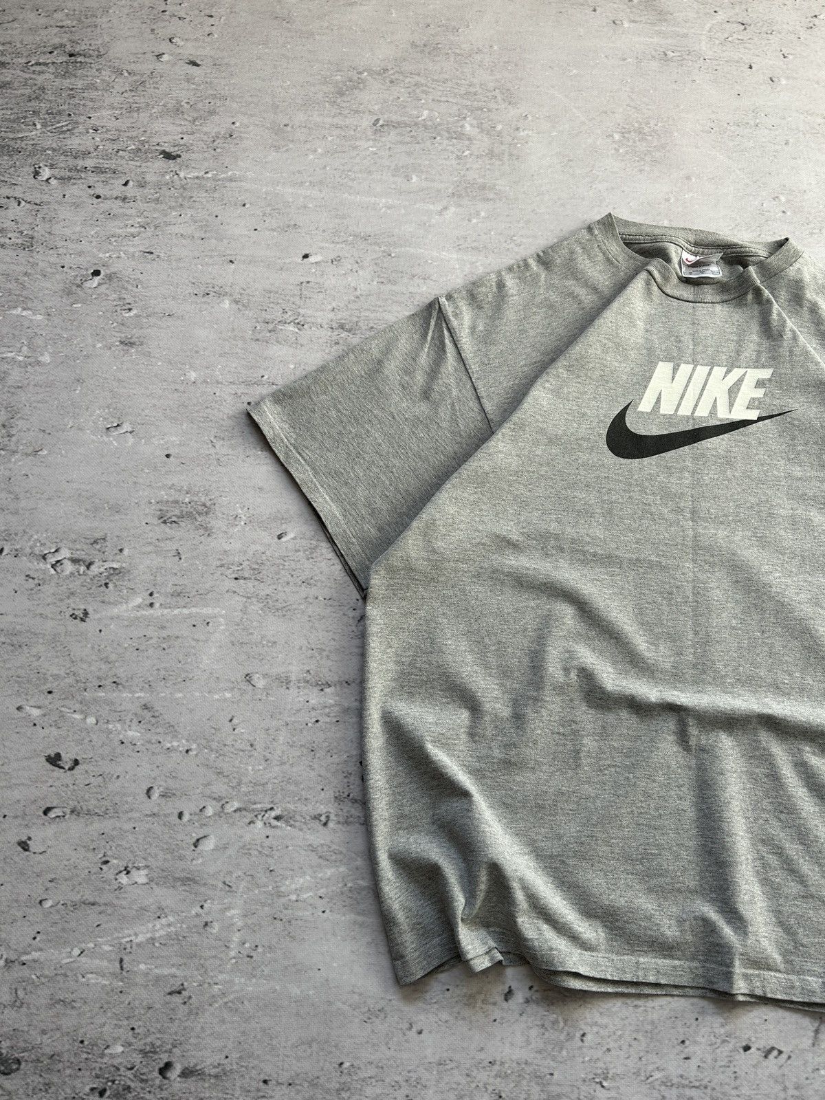 Nike × Vintage 💥FAST SALE💥Vintage Nike Big Logo Baggy T-shirt 90s Size US XL / EU 56 / 4 - 5 Thumbnail