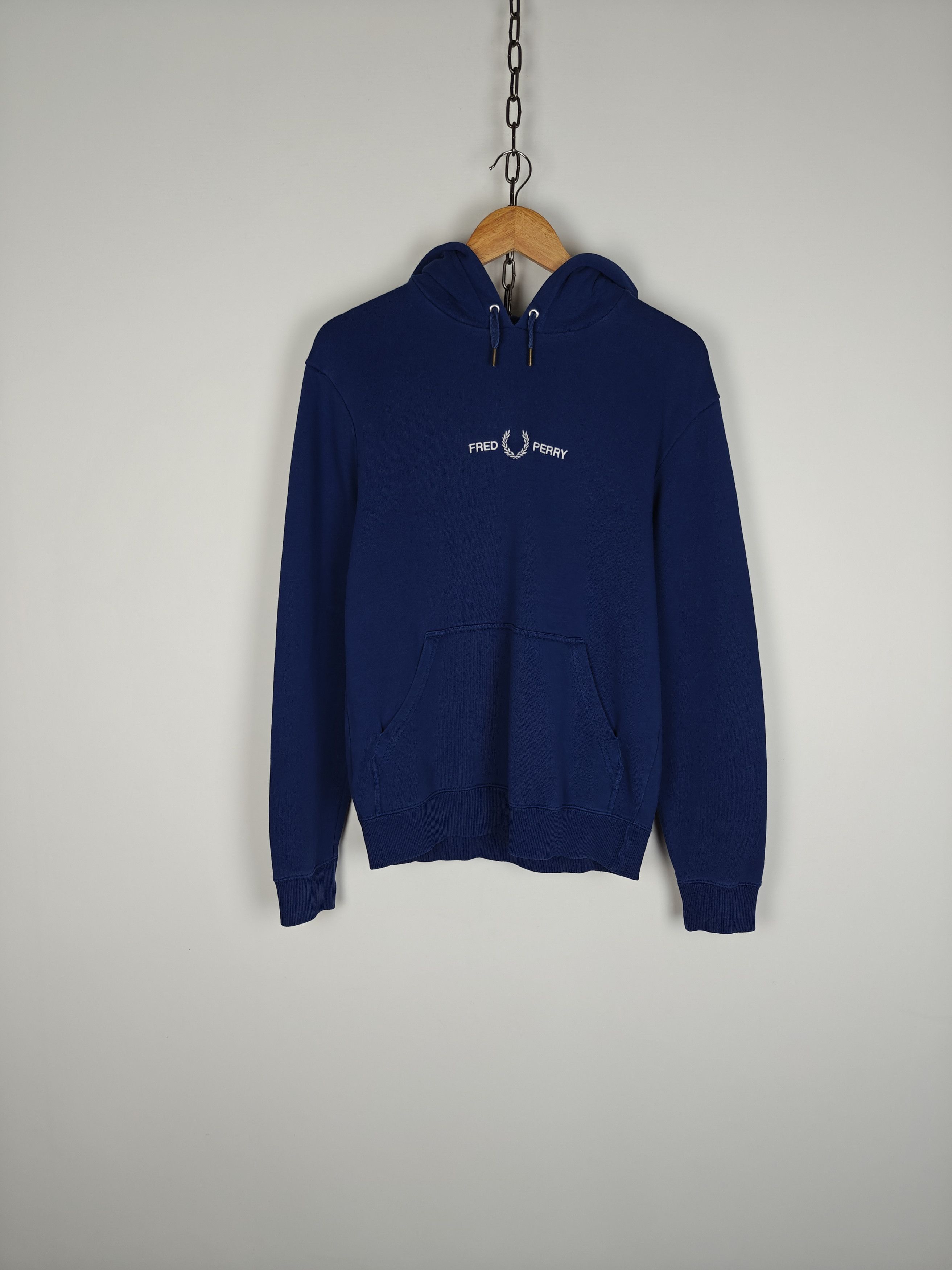 Fred Perry Fred Perry Hoodie Center Logo Pullover Blue size S Size US S / EU 44-46 / 1 - 1 Thumbnail