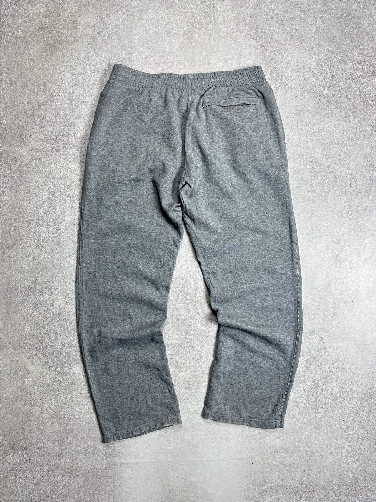 Nike Vintage Nike Swoosh Y2K Baggy Sweatpants Joggers L Size US 34 / EU 50 - 3 Thumbnail
