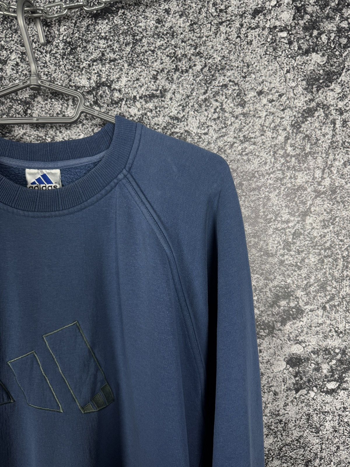 Adidas Adidas Vintage 90s Sweatshirt Retro Big Logo Pullover Size M Size US M / EU 48-50 / 2 - 2 Thumbnail