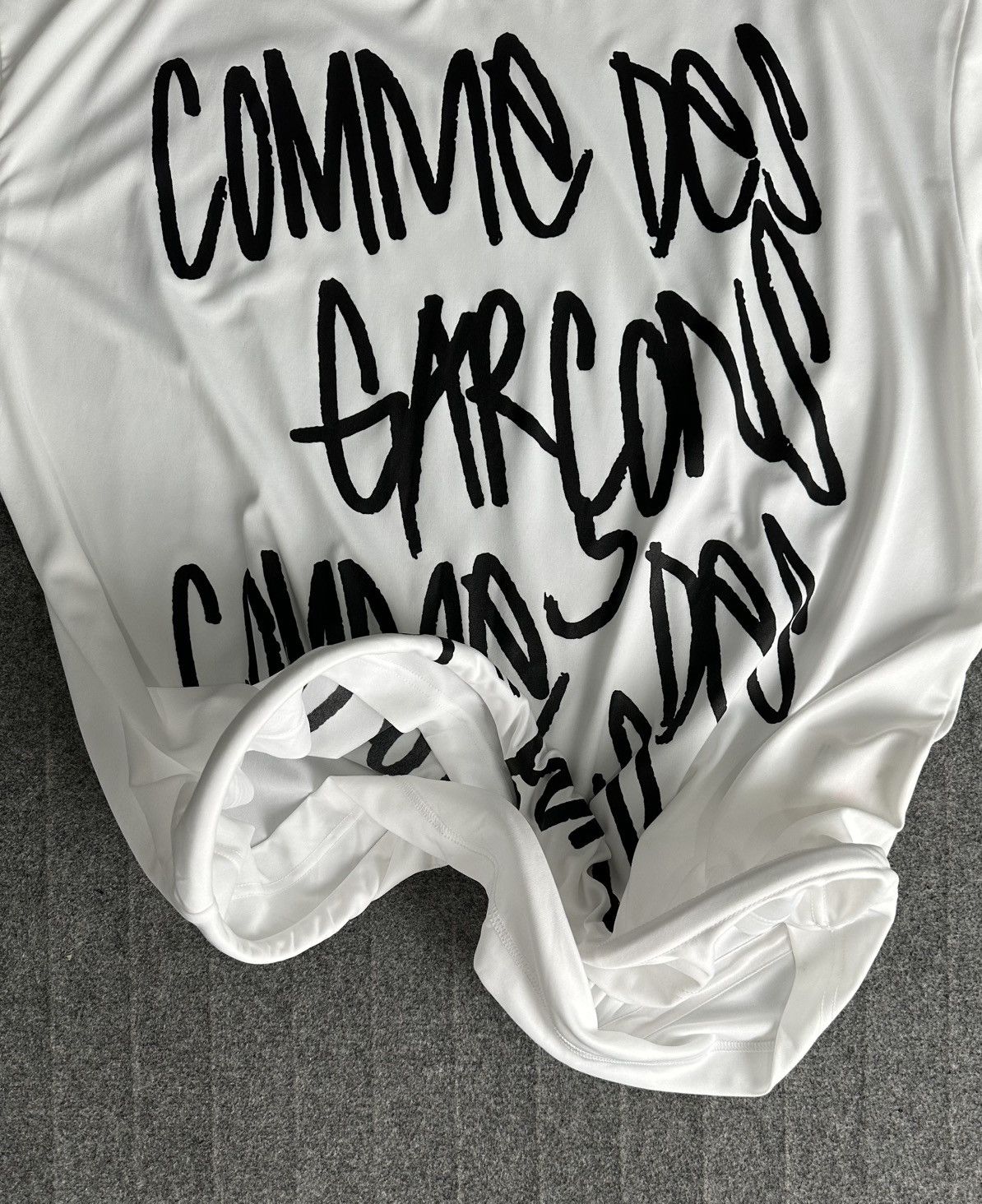 Comme des Garcons Comme des Garcons - A/W21 Wrap Graphic Print Crew Neck Shirt Size M / US 6-8 / IT 42-44 - 5 Thumbnail