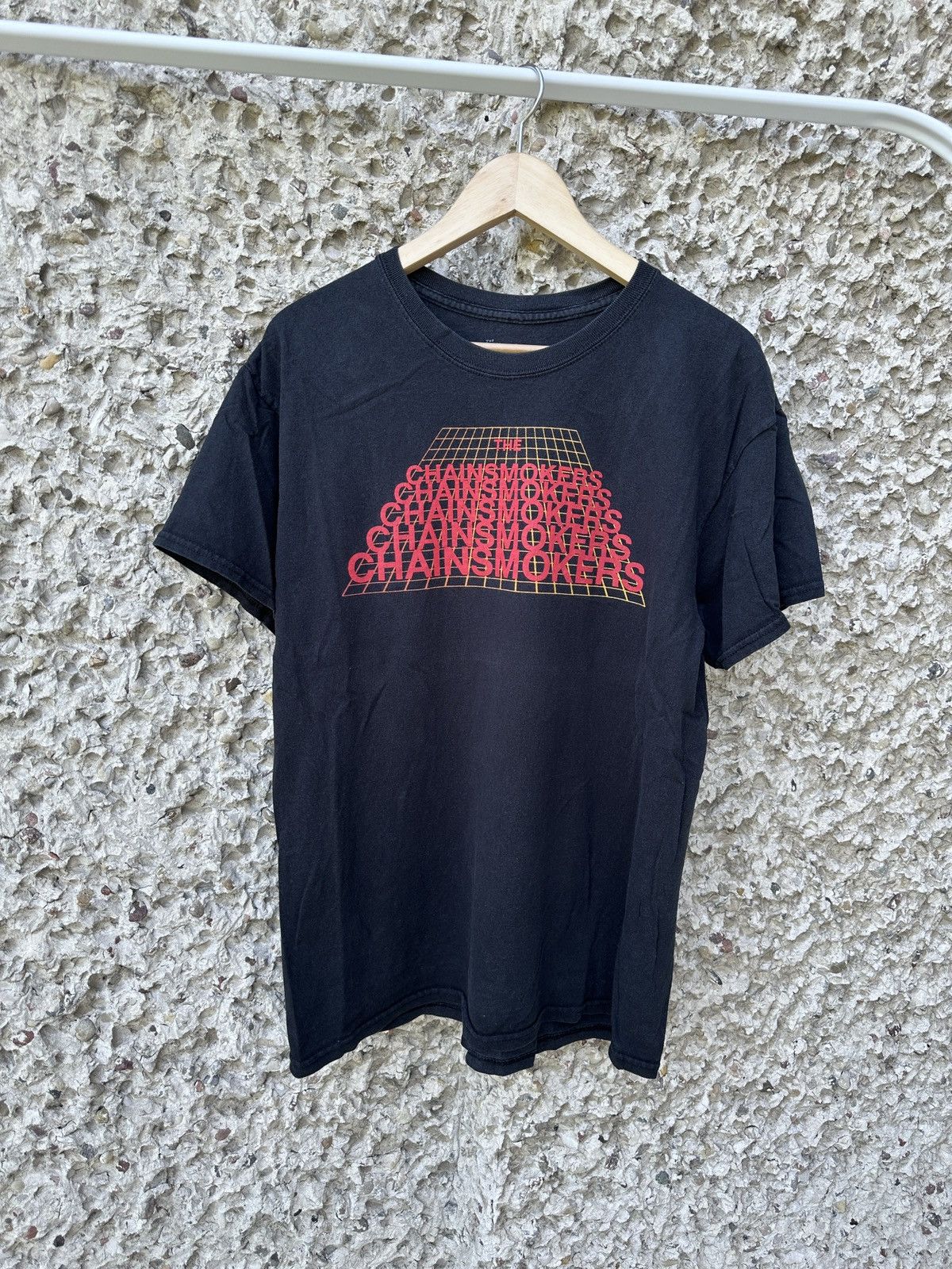 Band Tees The Chainsmokers band tee T-shirt Size US M / EU 48-50 / 2 - 1 Thumbnail