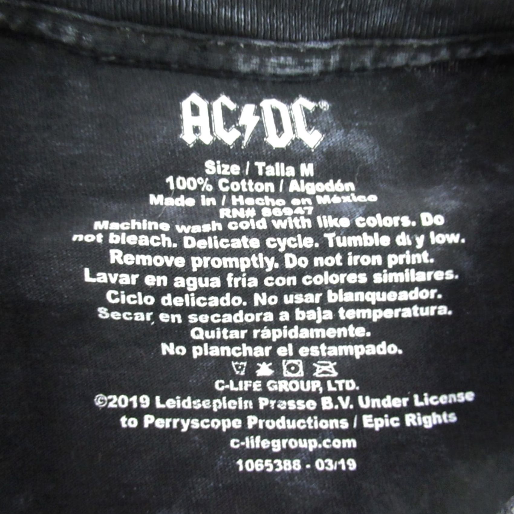 Vintage ACDC Shirt Adult Small Black Lightweight Crew Neck Short Sleeve Womens Size M / US 6-8 / IT 42-44 - 7 Thumbnail