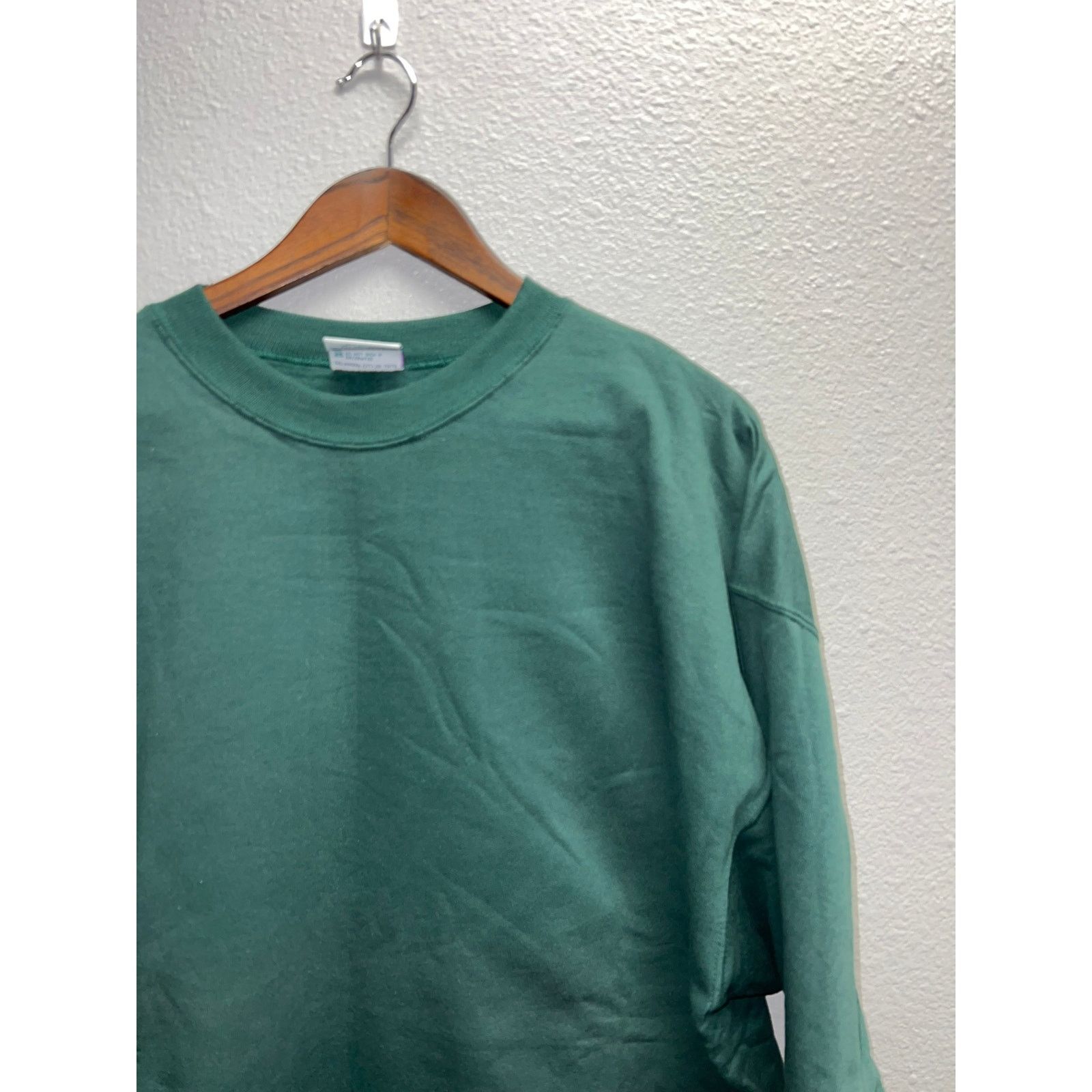 Vintage Vintage Green Blank Sweatshirt VTG Fashion Gear Crewneck XXL Size US XXL / EU 58 / 5 - 2 Thumbnail