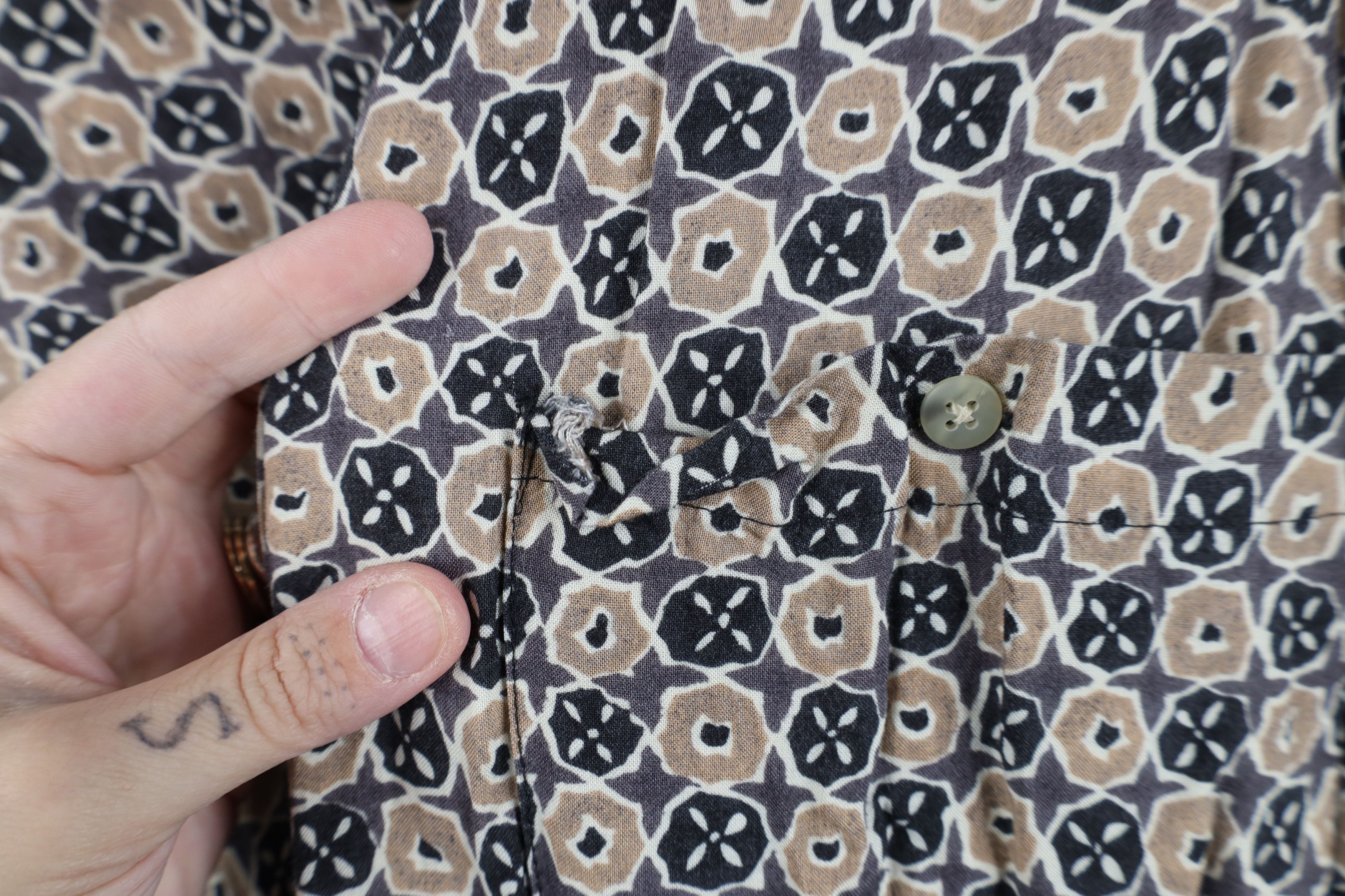 Pierre Cardin Vintage 90s Pierre Cardin Flower Rayon Collared Button Shirt Size US L / EU 52-54 / 3 - 4 Thumbnail