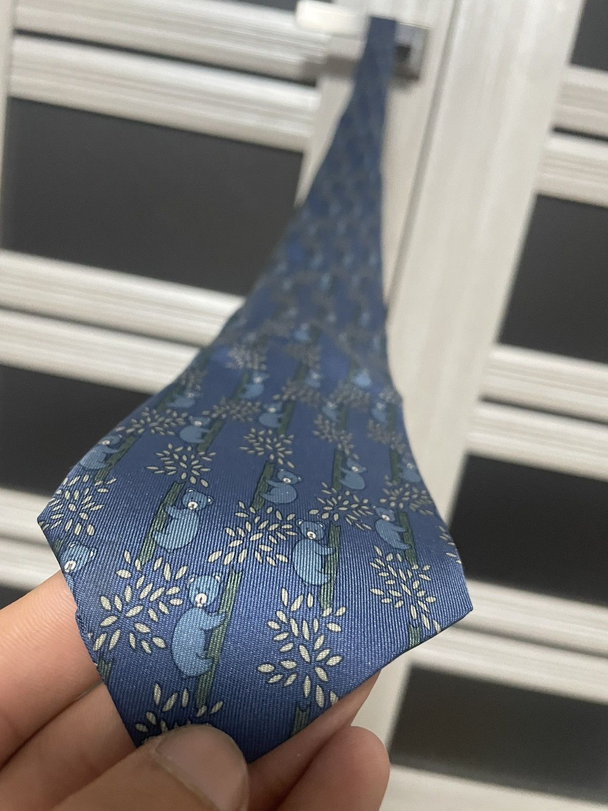 Hermes Hermes Tie Silk Necktie Koalas Bears Climbing Tree 7282 MA Size ONE SIZE - 5 Thumbnail
