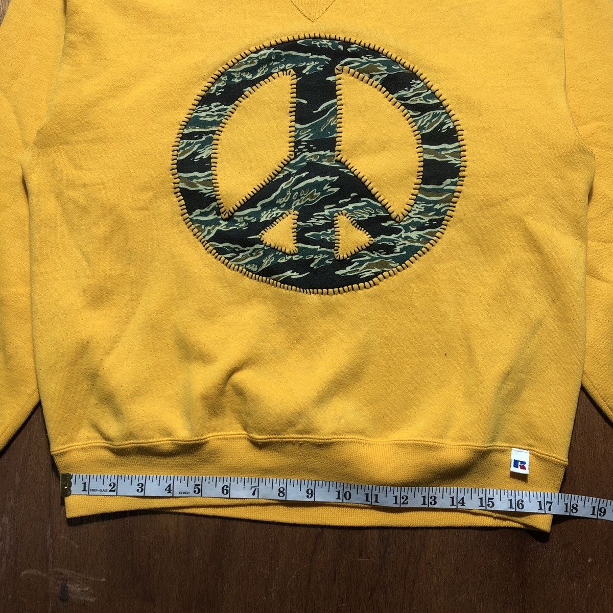 Russell Athletic × Vintage Vintage Russell Athletic Custom Made “Peace” Size US L / EU 52-54 / 3 - 11 Thumbnail