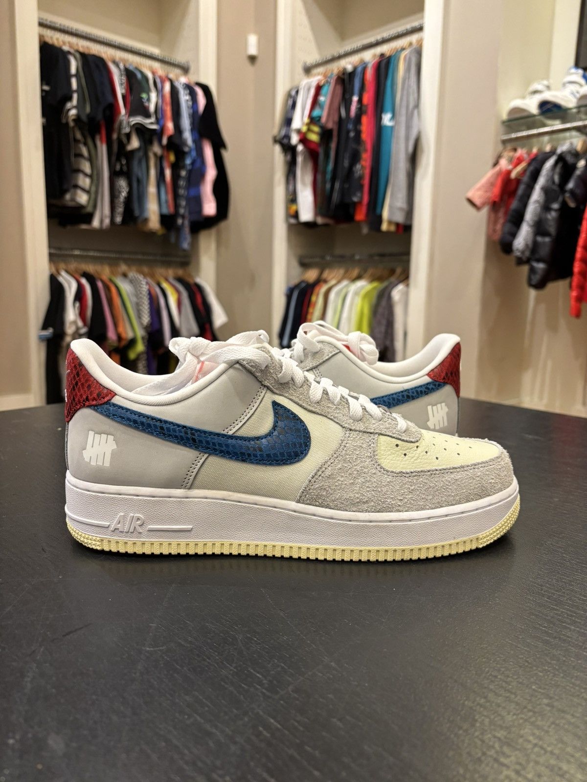 Nike × Undefeated Nike Air Force 1 x Undefeated 5 On It Size US 10 / EU 43 - 2 Thumbnail