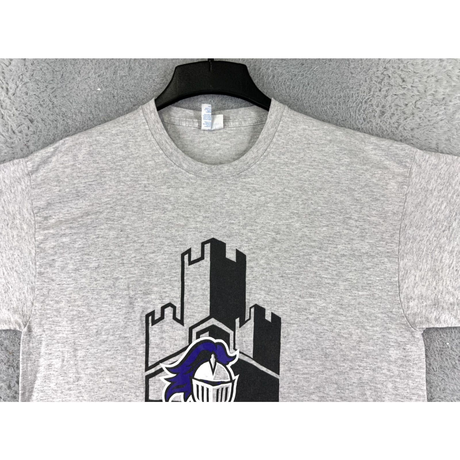 Vintage Knights Defend The Kingdom Shirt Mens XL Gray Short Sleeve Crew Neck T-Shirt Logo, Outdoor, Retro, Sports Size US XL / EU 56 / 4 - 6 Thumbnail