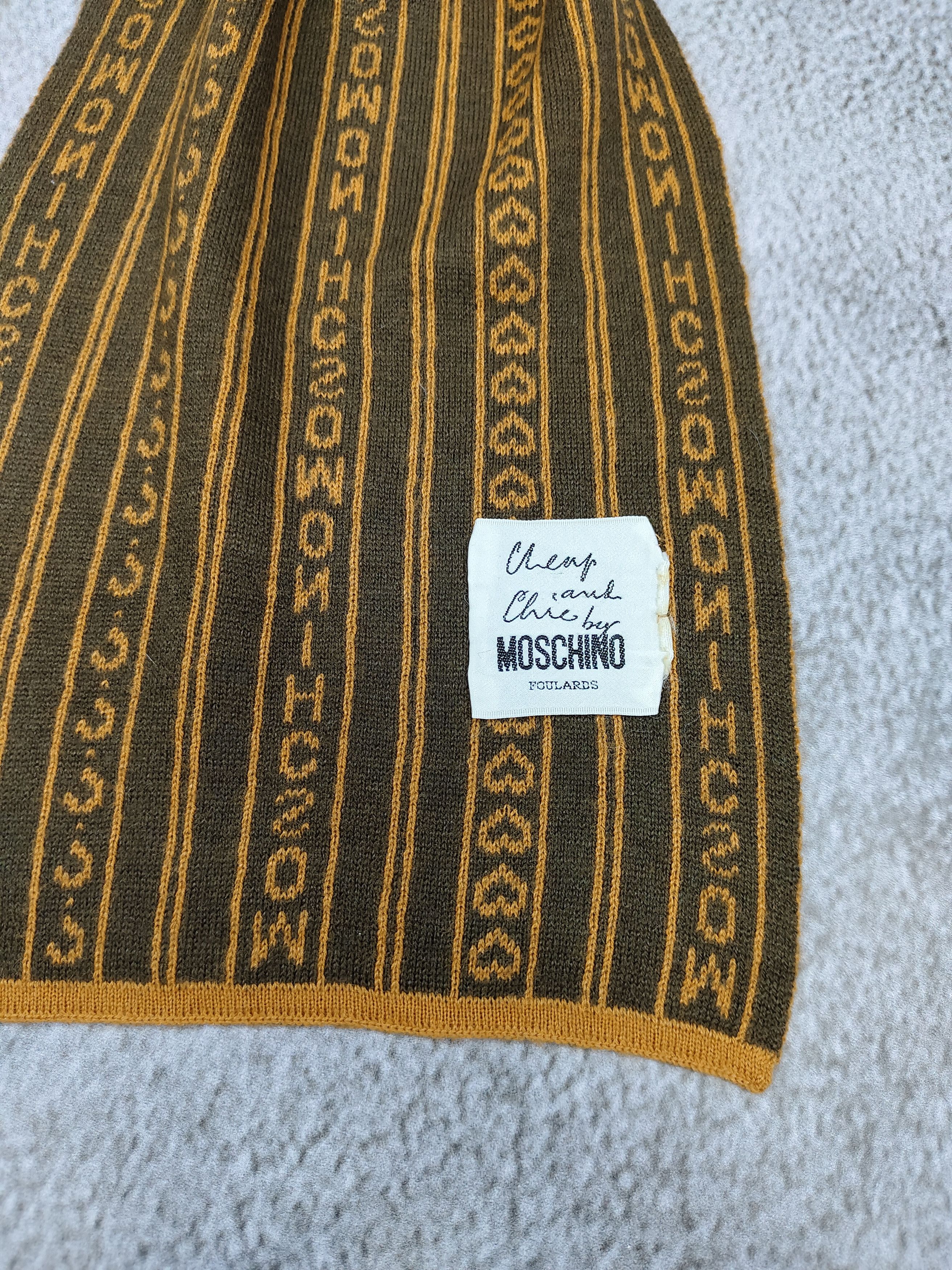 Moschino 2000s Moschino- Typography Logo Pattern Mustard Knit Scarf Size ONE SIZE - 3 Thumbnail