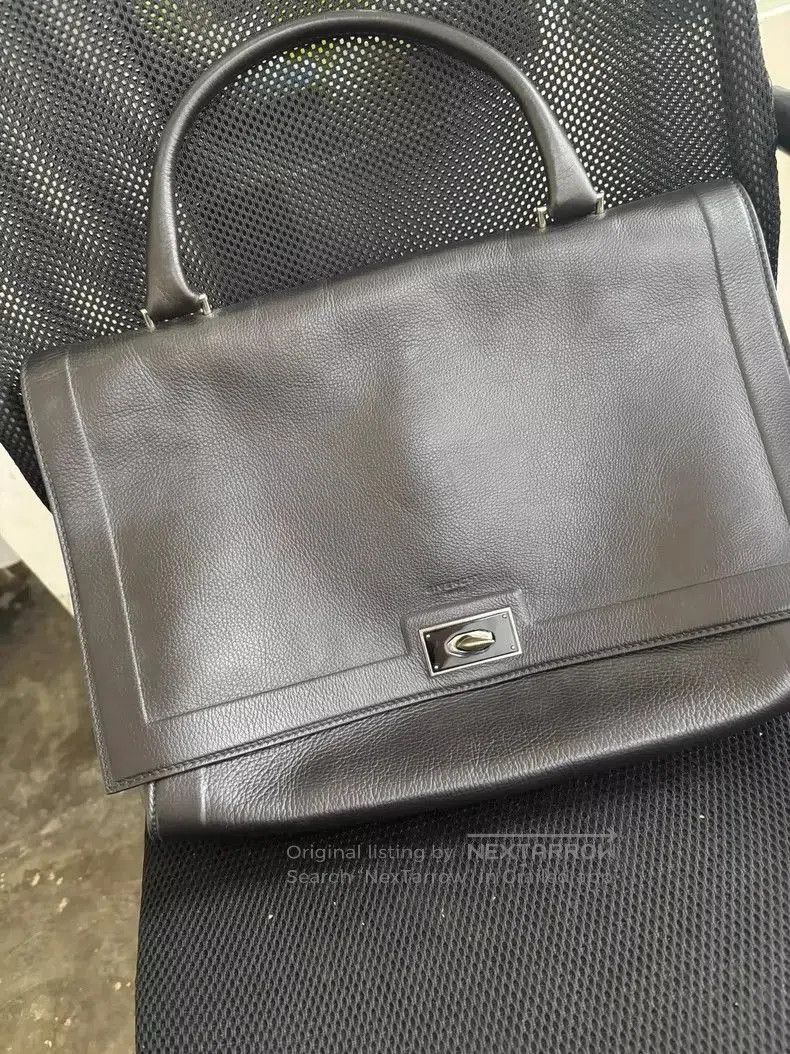 Givenchy Givenchy Shark Tooth Black Large Briefcase. Size ONE SIZE - 1 Thumbnail