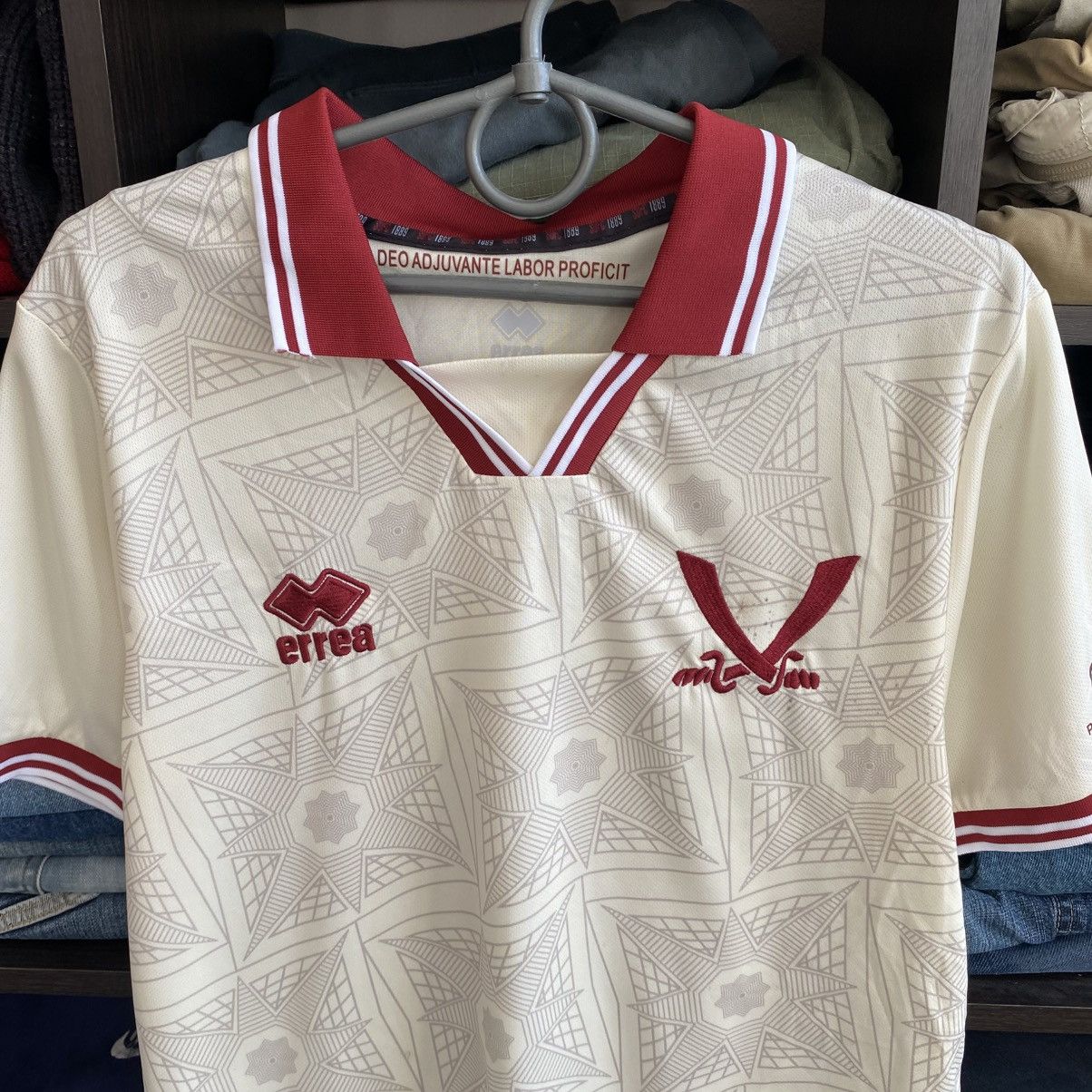 Errea Mens Errea FC Sheffield United 2024-2025 soccer jersey Size US S / EU 44-46 / 1 - 2 Thumbnail