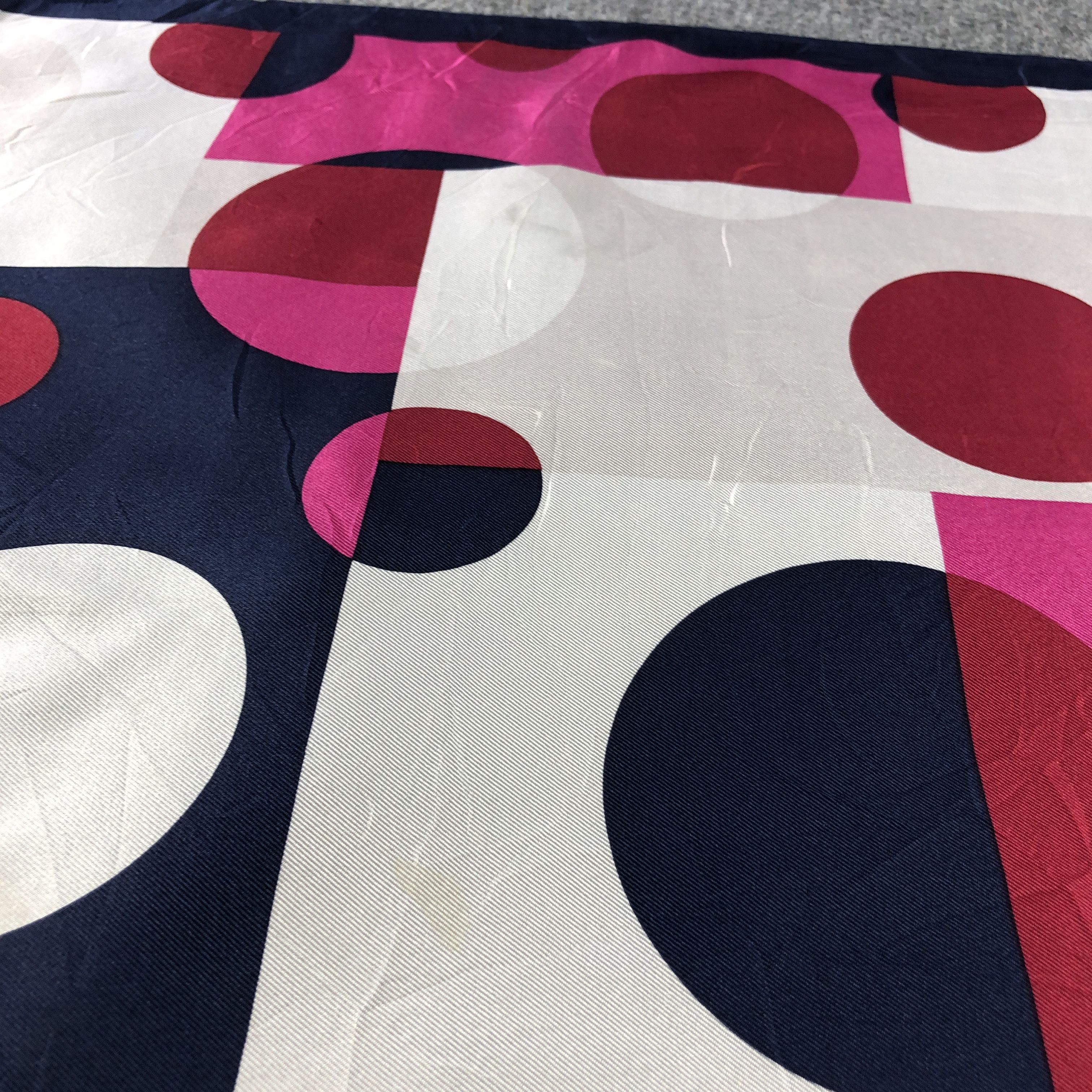 Japanese Brand Vintage Luxury Abstract Silk Scarf M1283 Size ONE SIZE - 9 Thumbnail