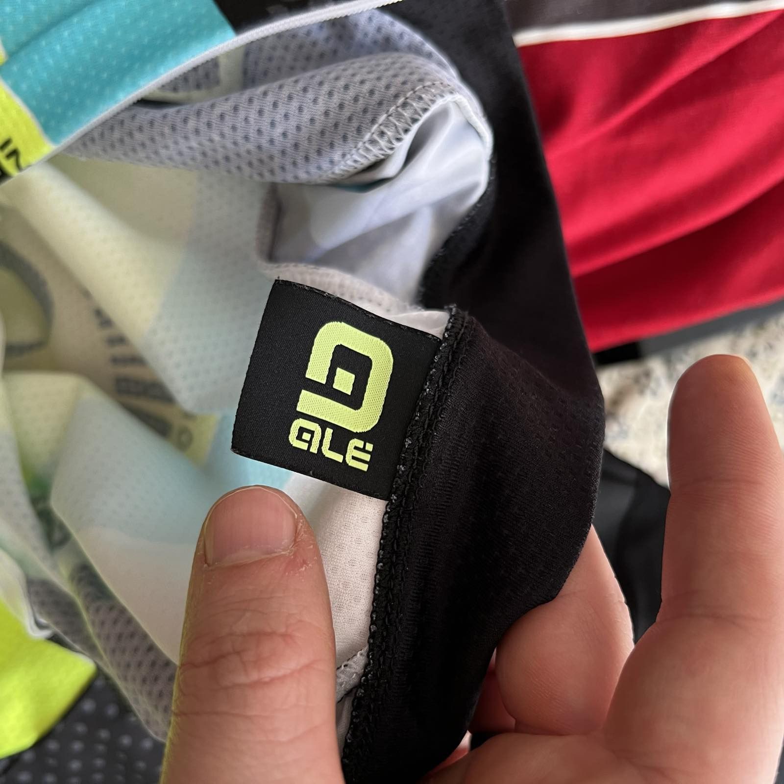 Other Ale Cycling Made In Italy Colourful Jersey Sz M Size US M / EU 48-50 / 2 - 4 Thumbnail
