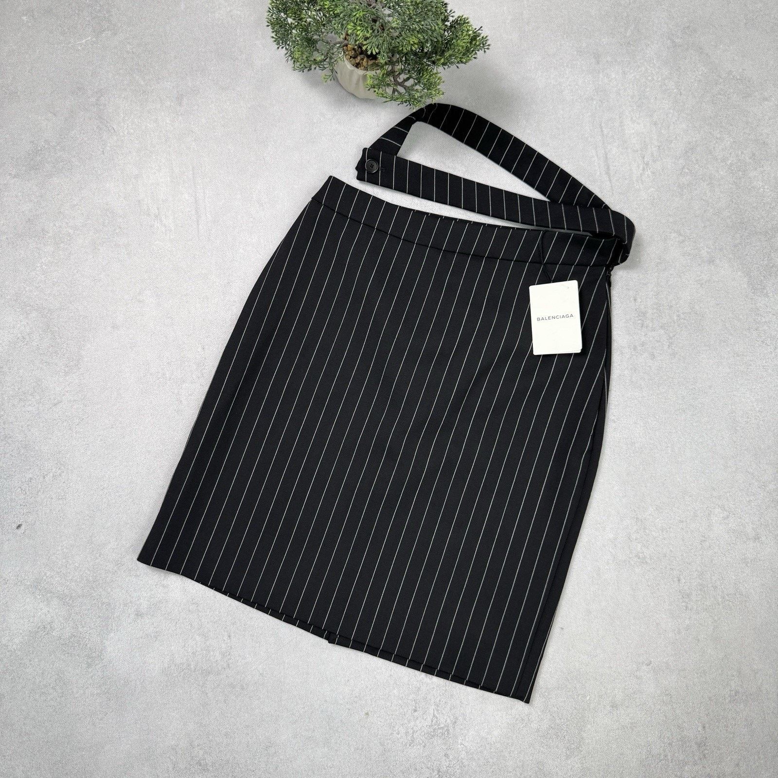 Balenciaga Balenciaga New Midi Striped Skirt Black Size 40 Size 28" / US 6 / IT 42 - 1 Thumbnail