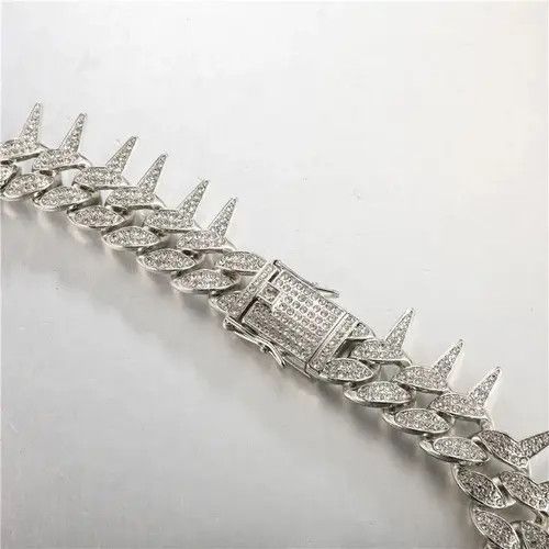 Other 2.3cm Width Spike Diamond Shining Bracelet Size ONE SIZE - 2 Thumbnail