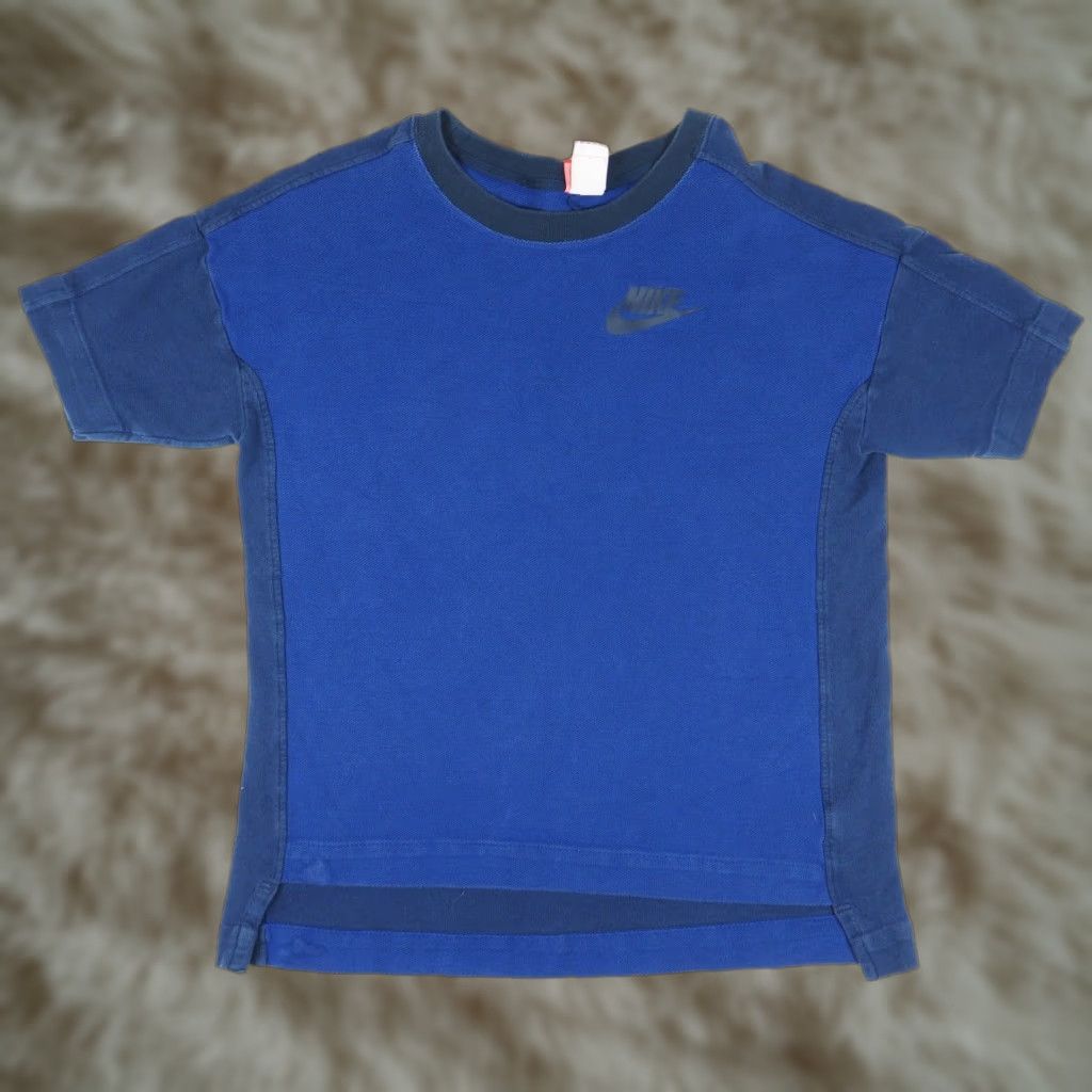 Nike VINTAGE Nike Blue Knit T-Shirt Adult Large Crew Neck Short Sleeve Regular Fit Mens/Unisex Size US L / EU 52-54 / 3 - 1 Thumbnail