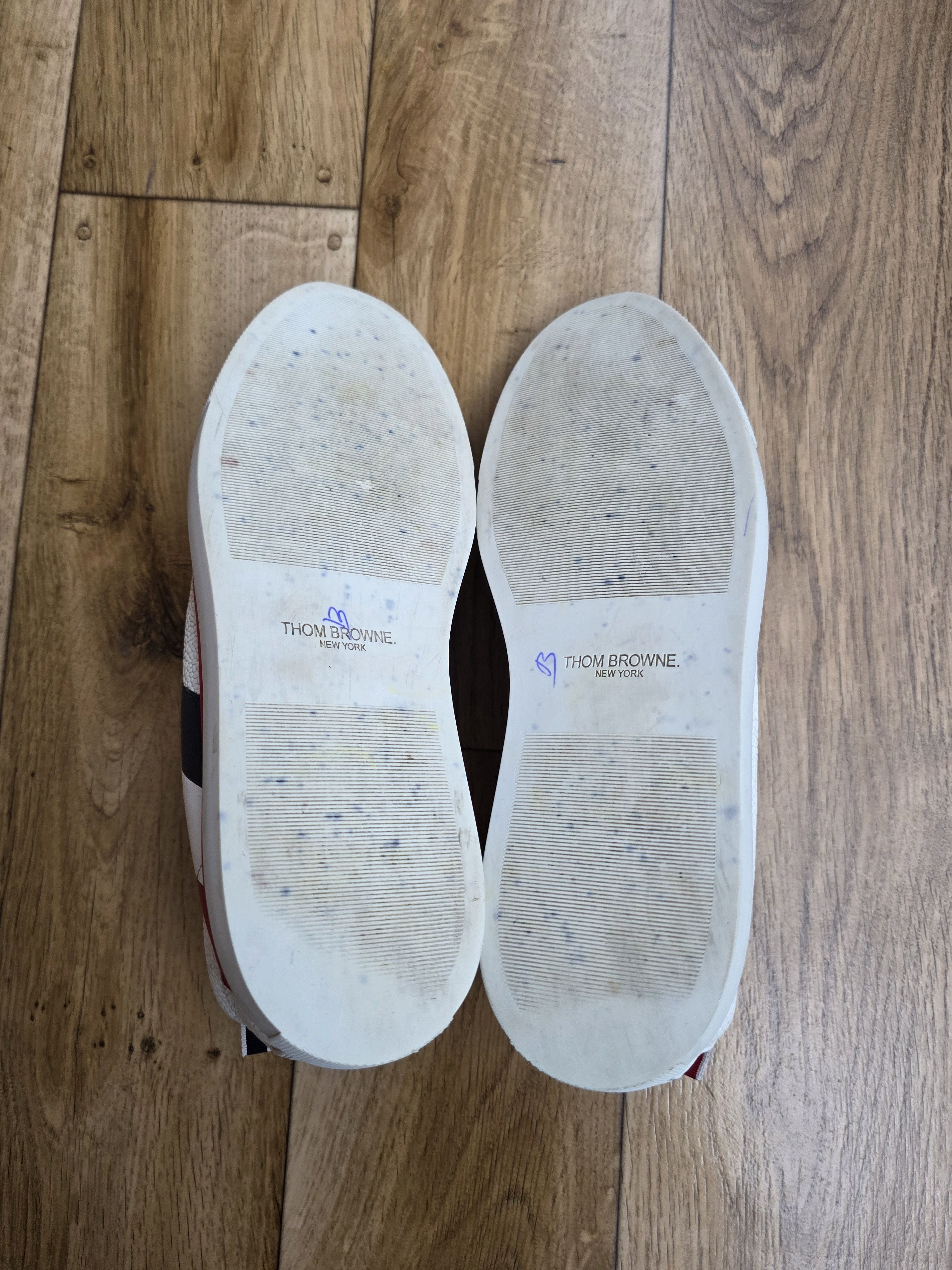 Thom Browne Thom Brown Low Top Sneakers Size US 10 / EU 43 - 12 Thumbnail