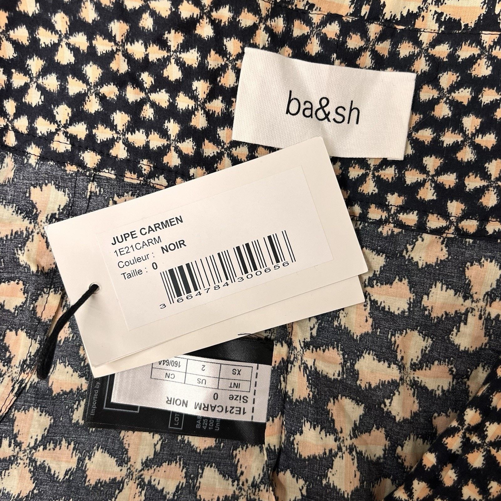 ba&sh NWT Ba&sh Wrap Midi XS Draped Skirt Sz 0 Geometric Tulip Hem Size 25" / US 0 / IT 36 - 6 Thumbnail